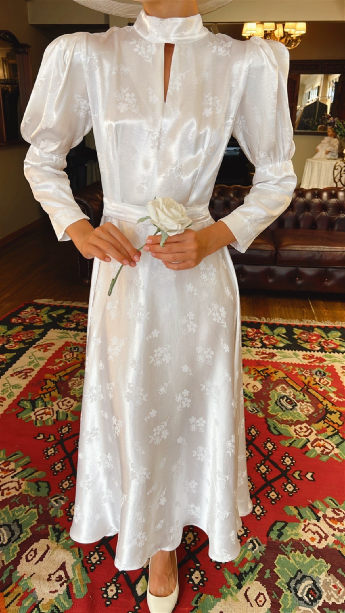 “Madam Carla”