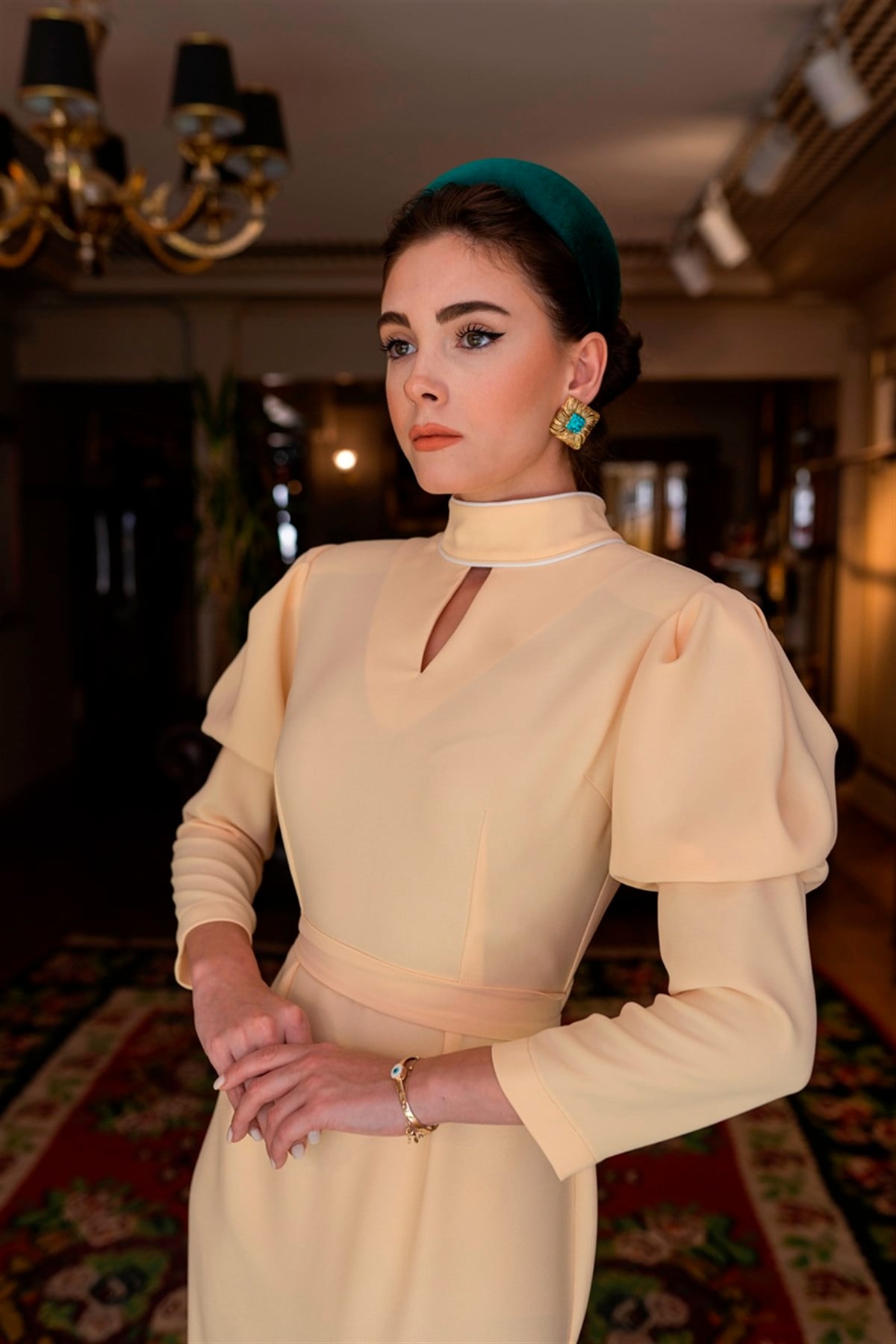 ELIZABETH