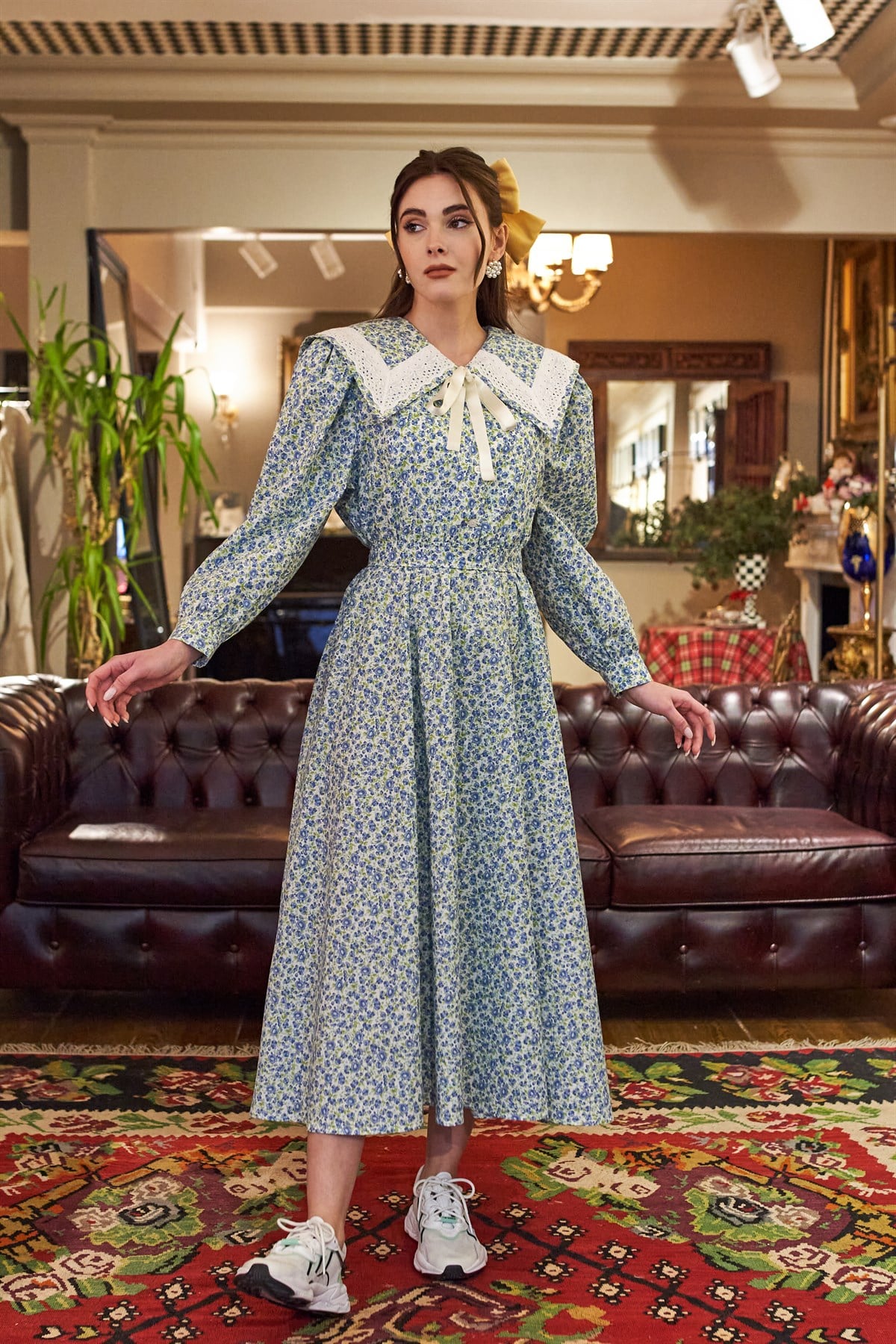 ''Feride'' Mavi Çiçekli