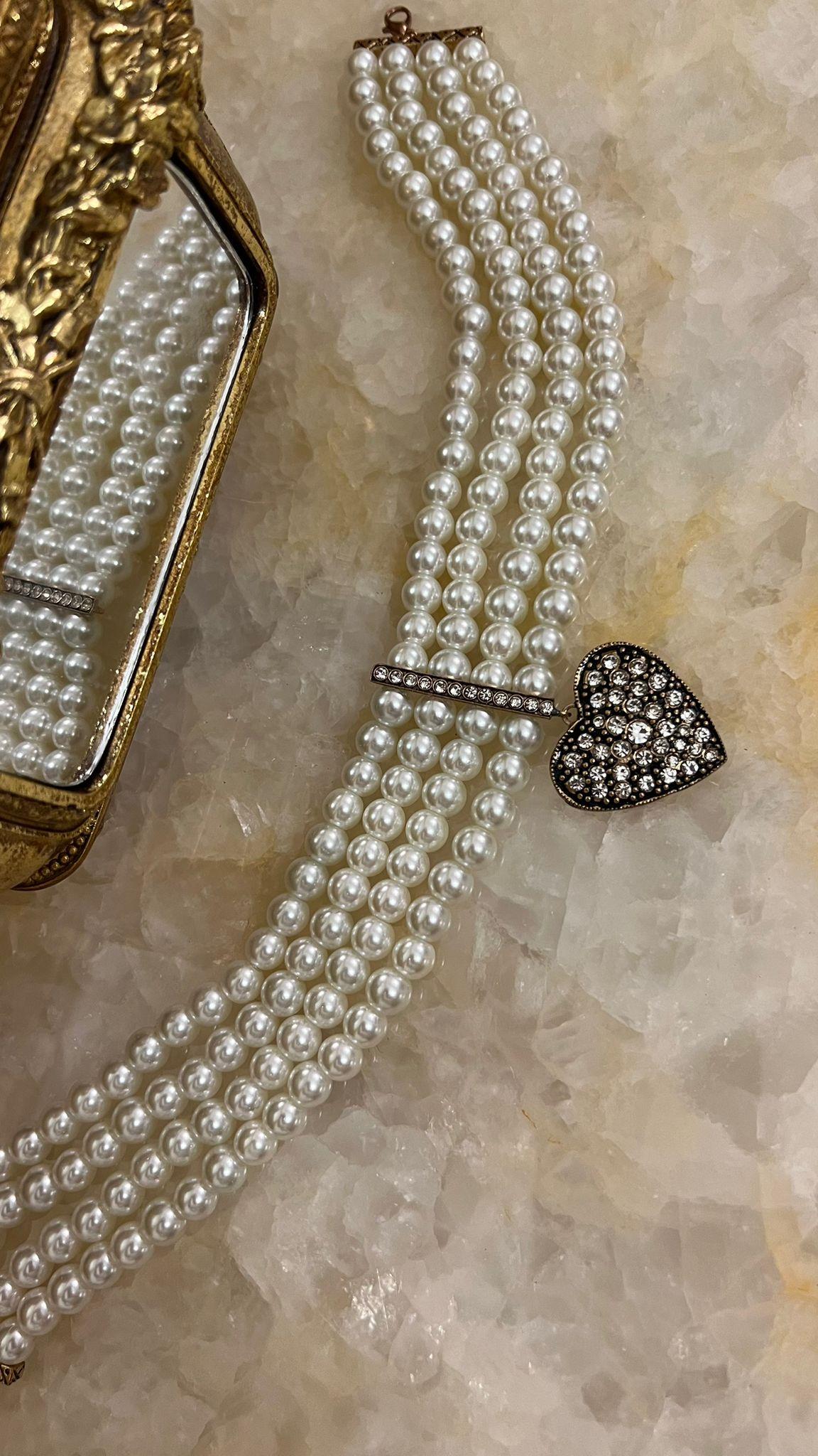 Kalpli İnci Choker Kolye