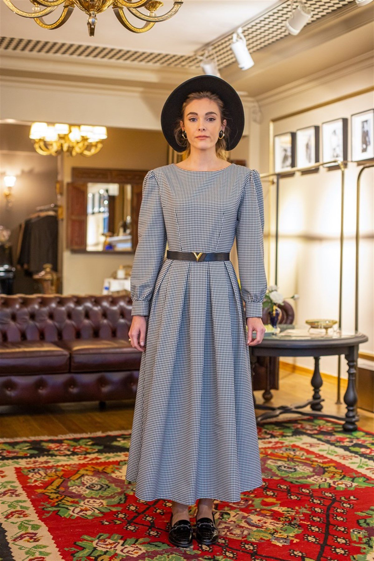 KATE SİYAH BEYAZ DAMALI