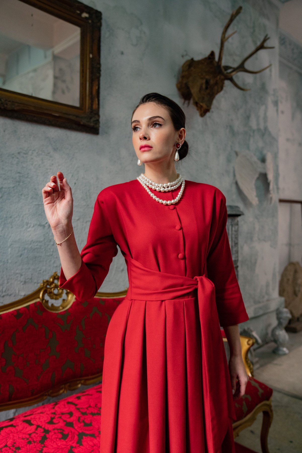LADY IN RED