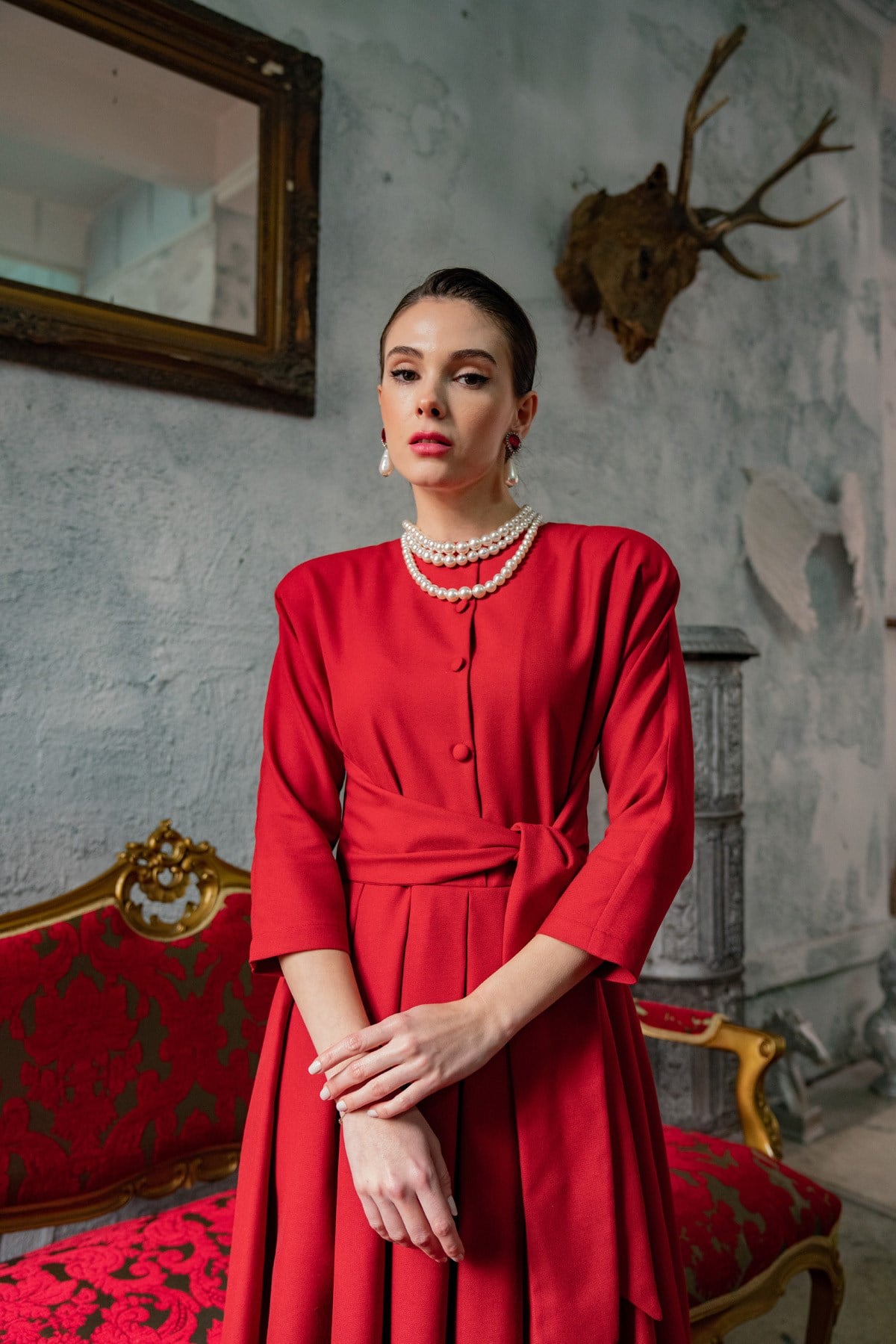 LADY IN RED