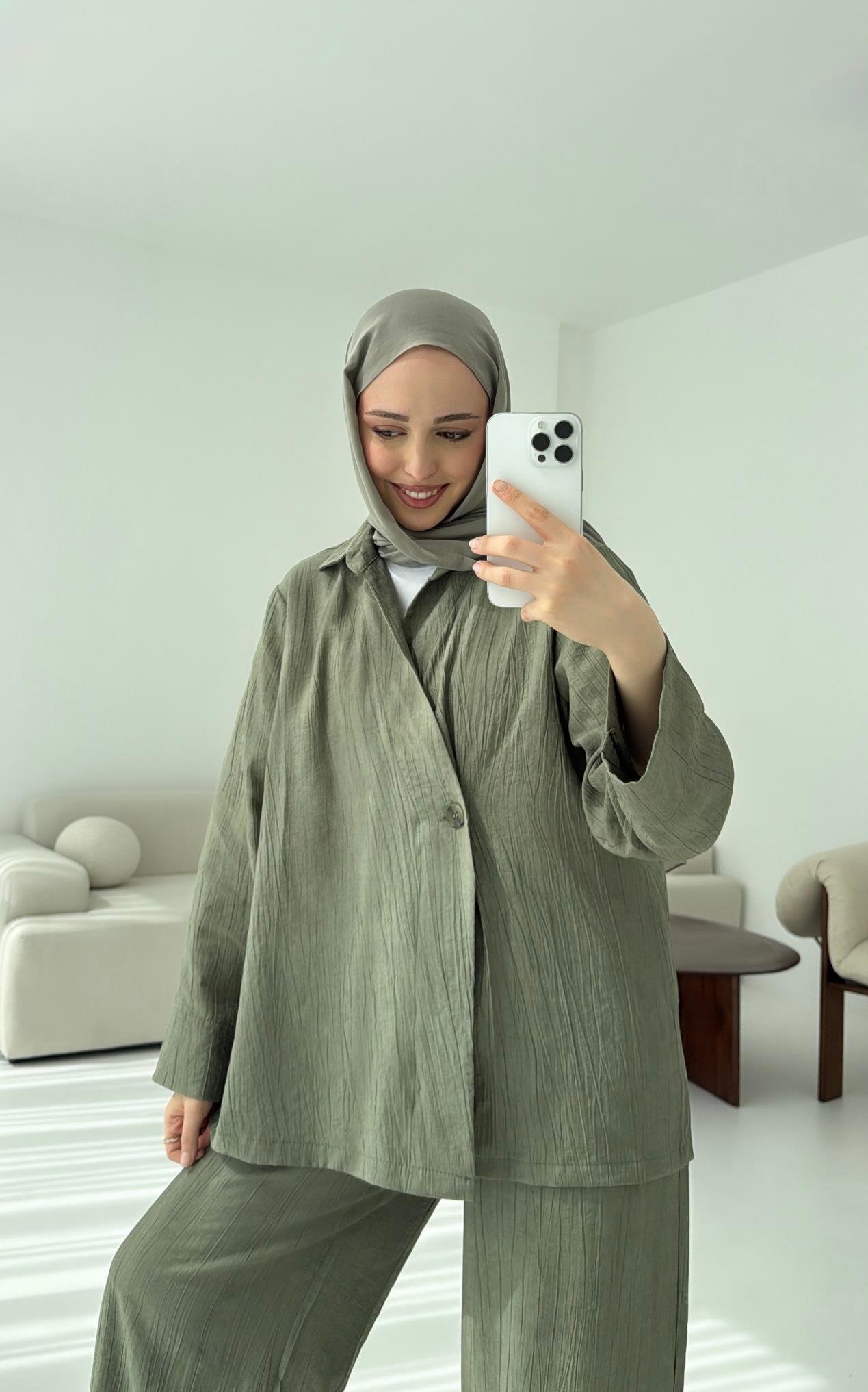 Düğme Detay Yazlık Takım Haki