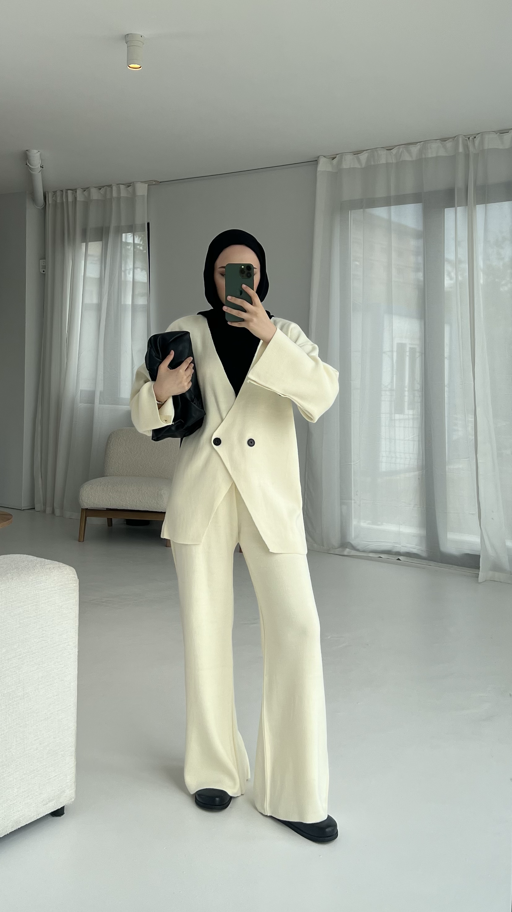 Ekru Hırkalı Triko Takım