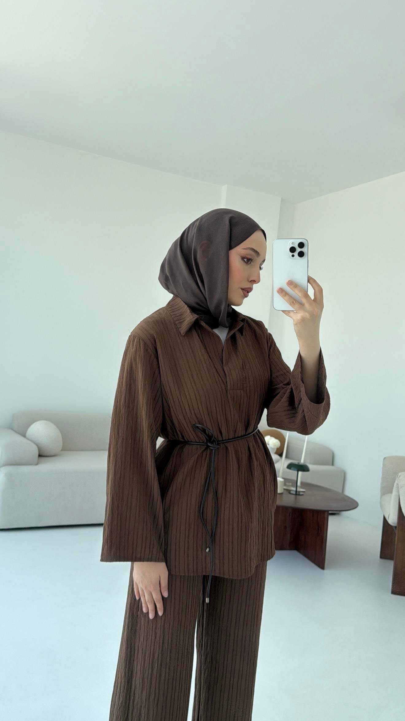 Geniş Yakalı Patlı Bluz Takım Kahve