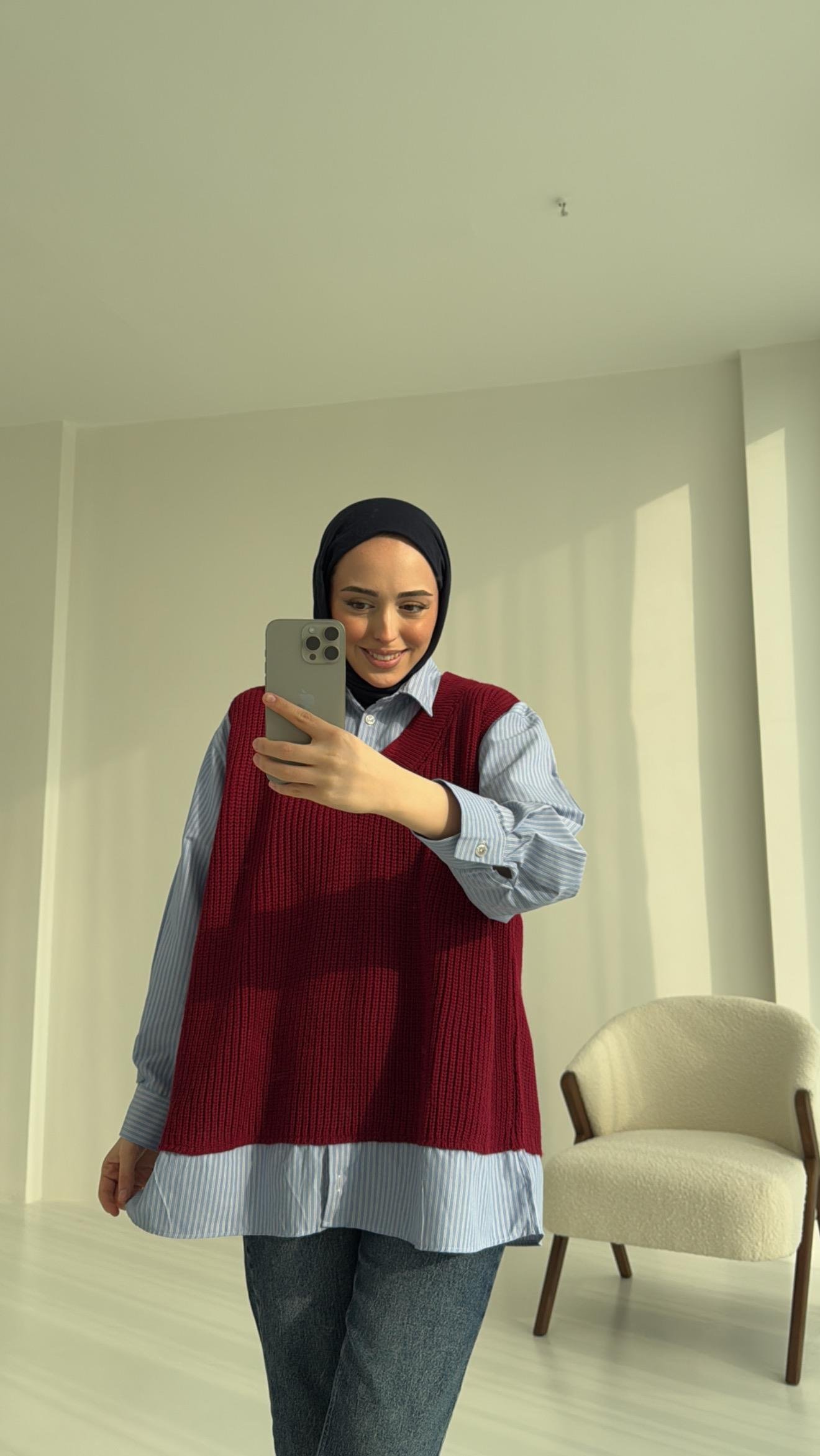 Gömlek Detaylı Triko Bordo