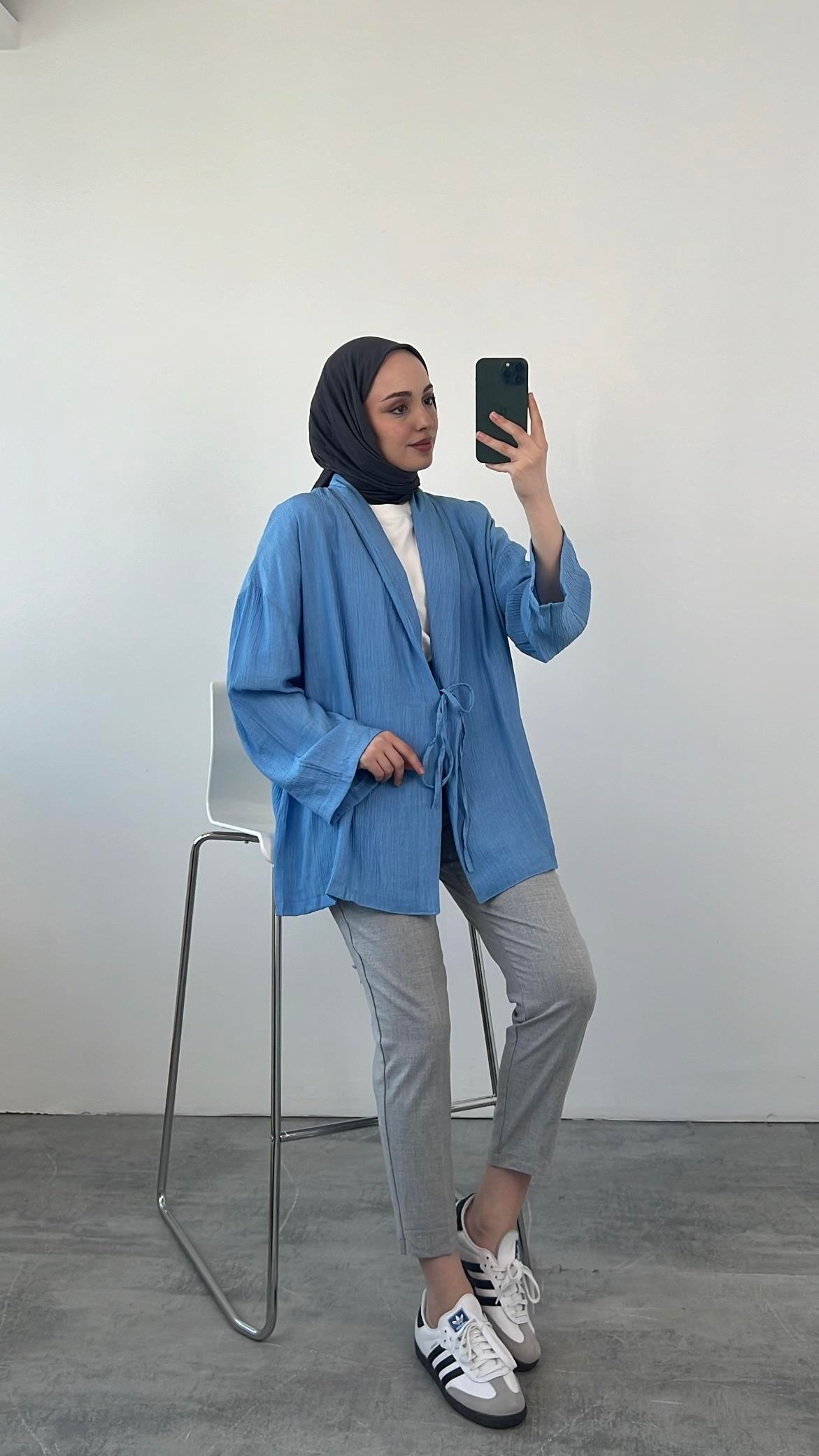 Mavi Dokulu Kimono