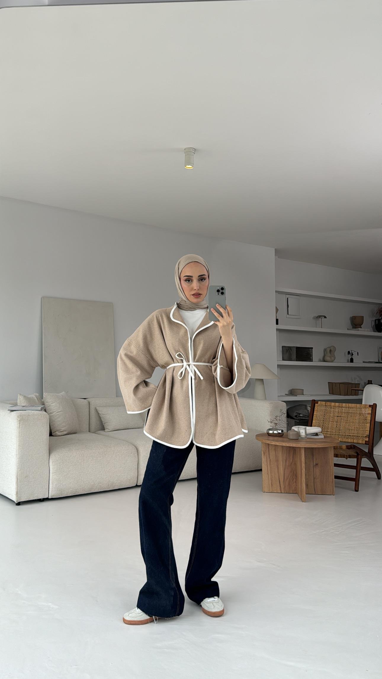 Mevsimlik Kaşe Bağlamalı Kimono Bej