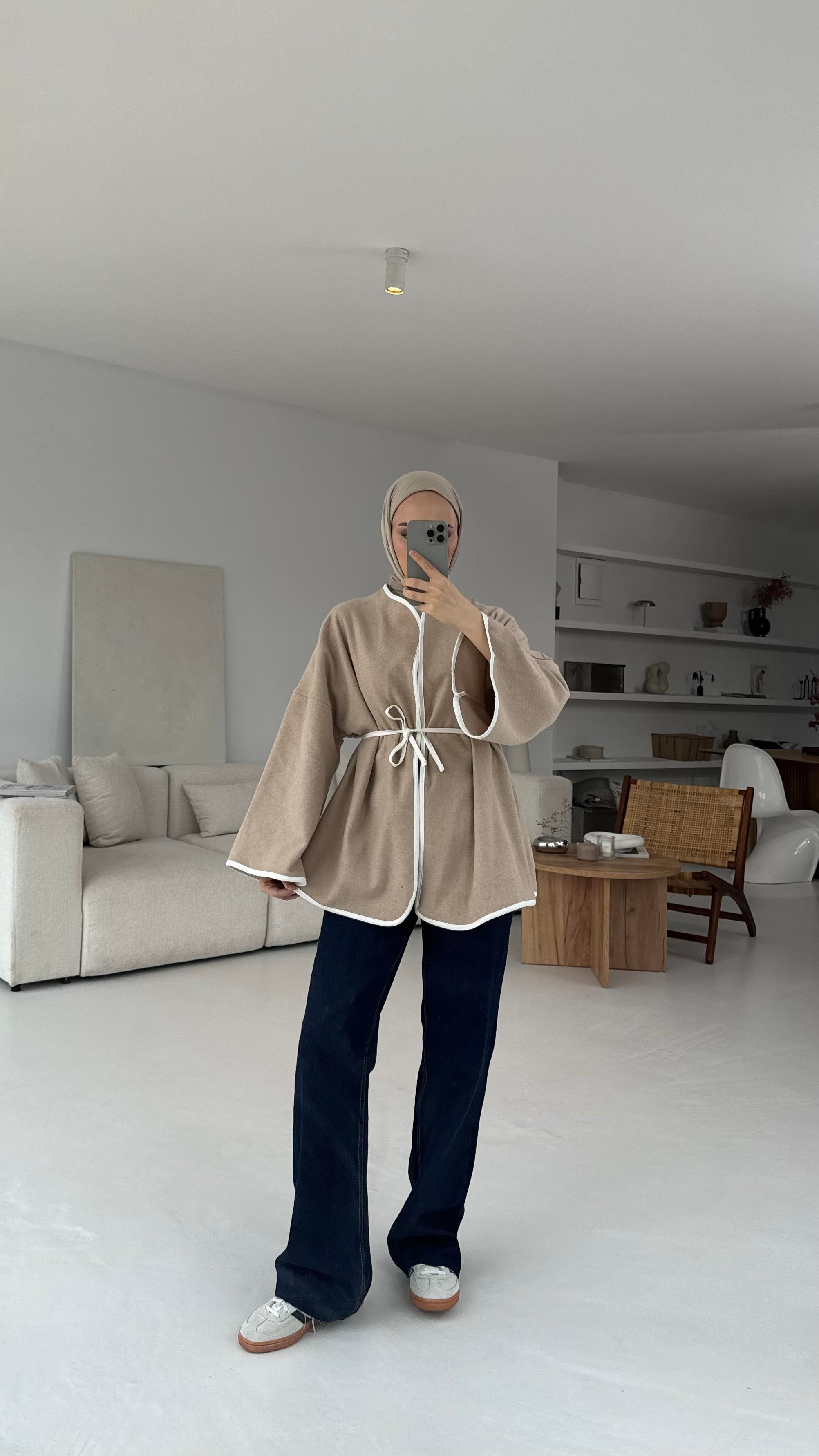 Mevsimlik Kaşe Bağlamalı Kimono Bej