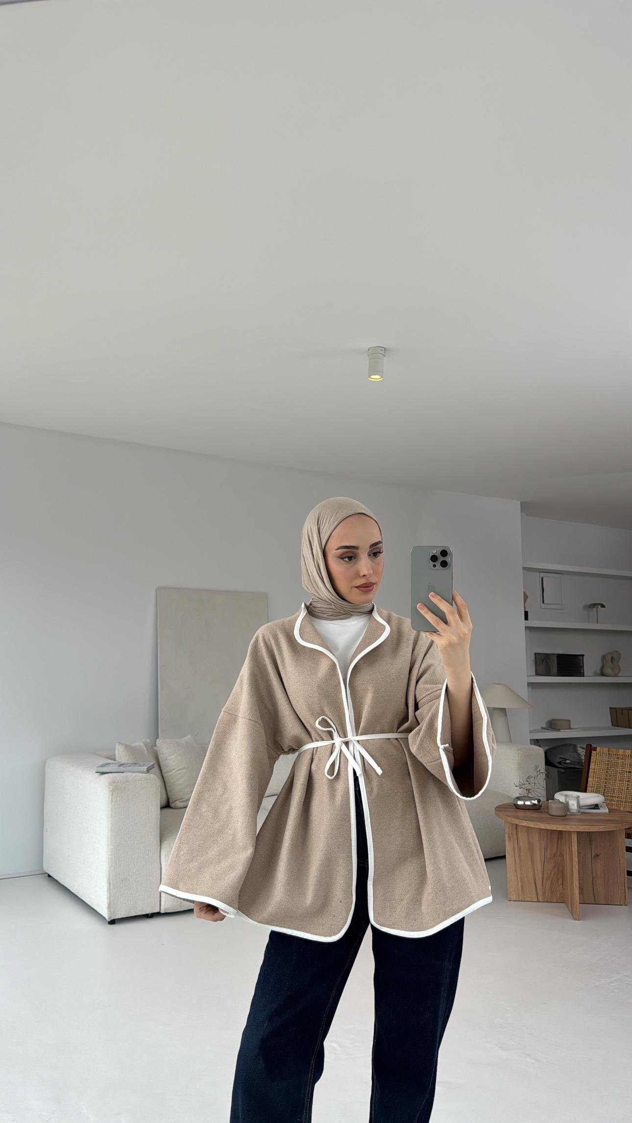 Mevsimlik Kaşe Bağlamalı Kimono Bej