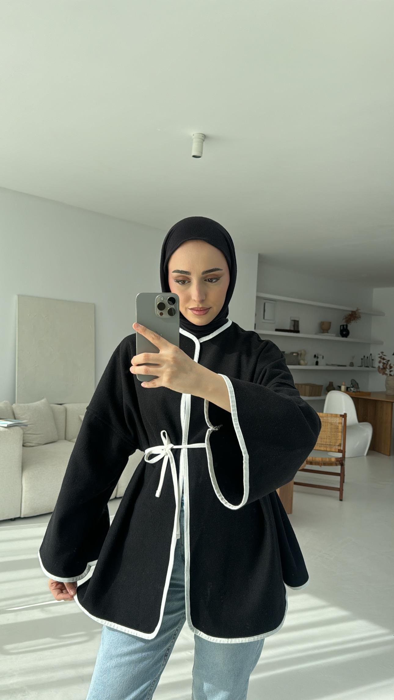 Mevsimlik Kaşe Bağlamalı Kimono Siyah