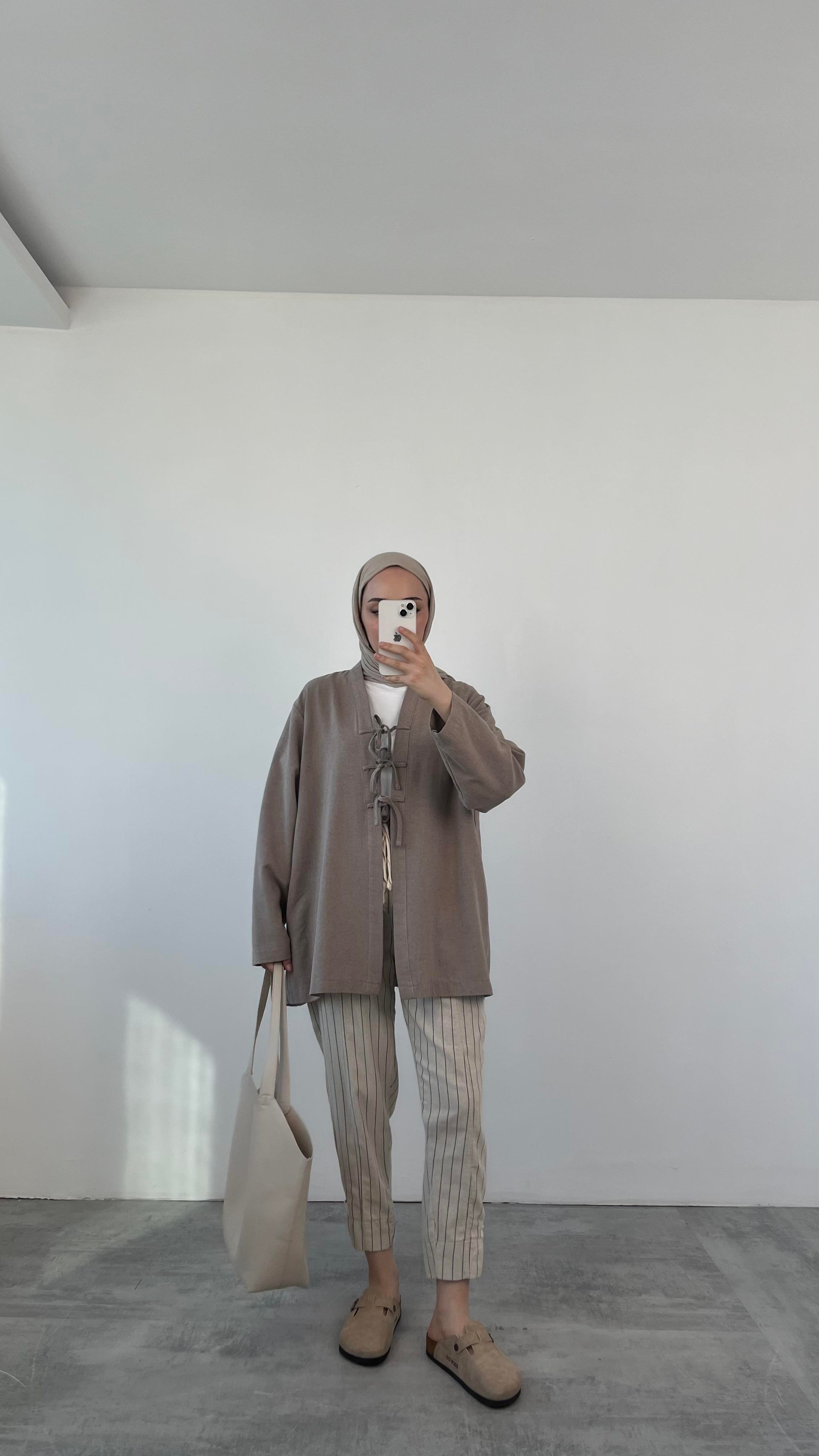 Önden Bağlamlı Keten Kimono Vizon