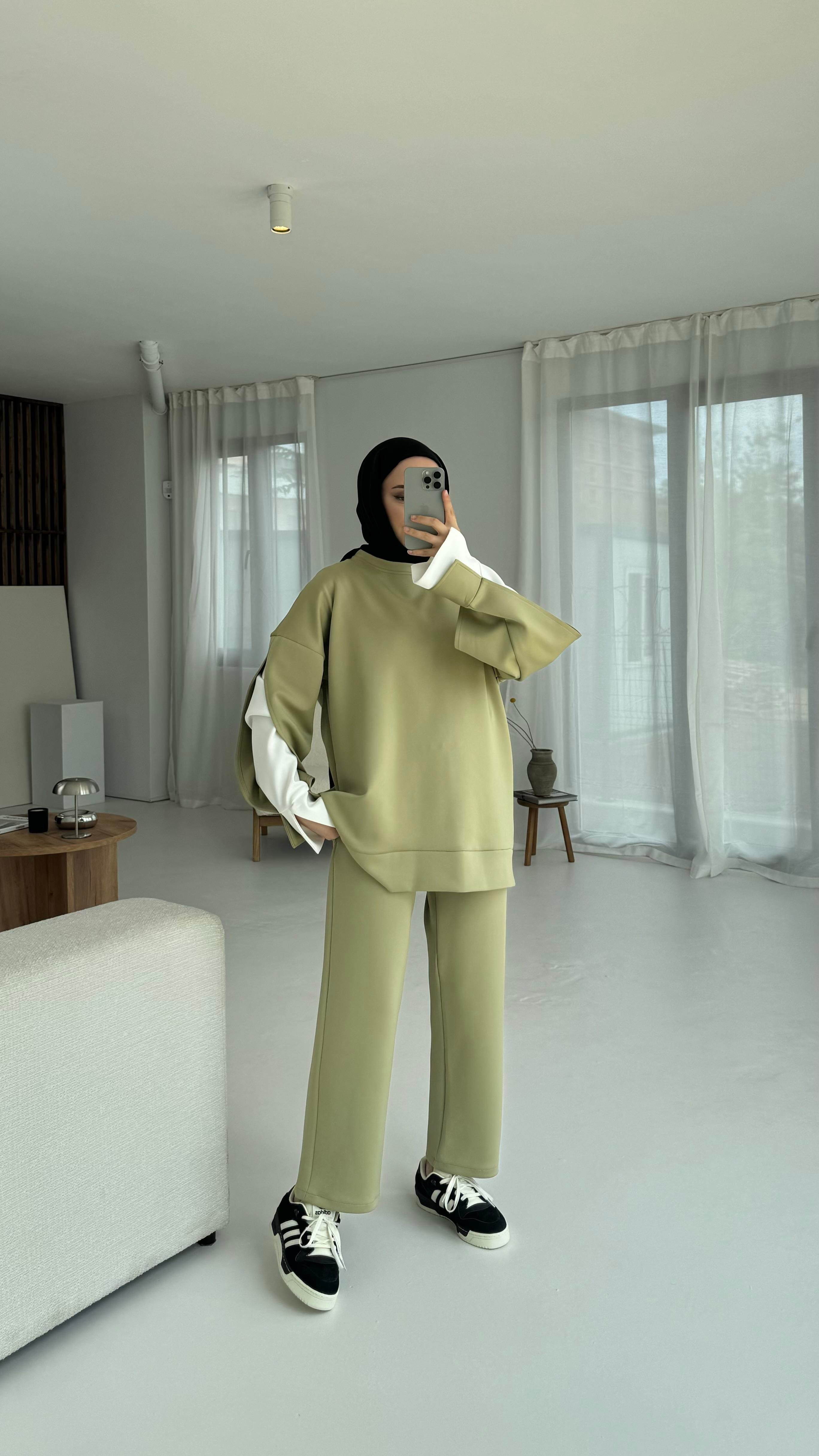 Scuba Kol Detaylı Takım Haki
