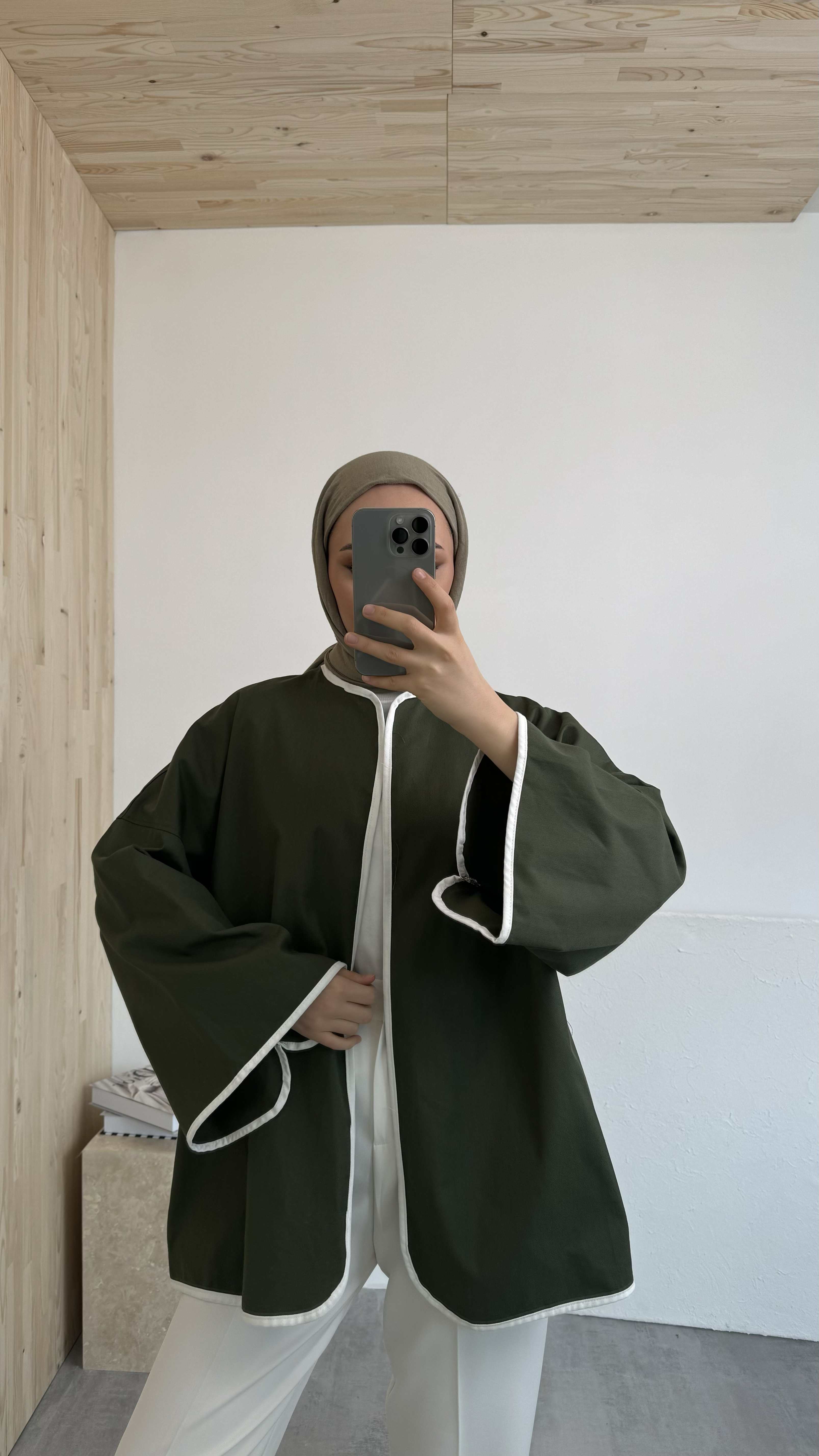 Seyyar Kemerli Kimono 