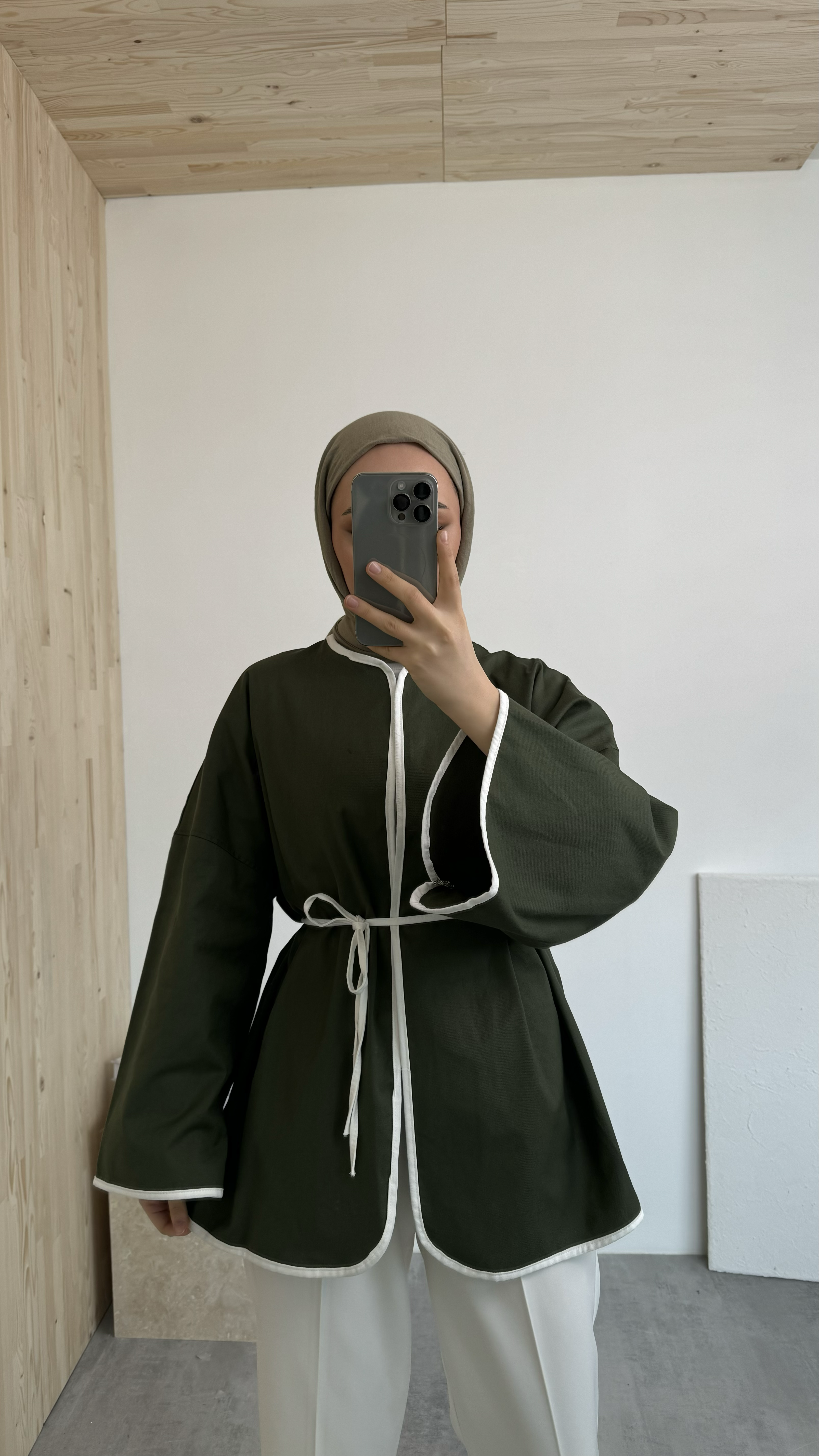 Seyyar Kemerli Kimono 