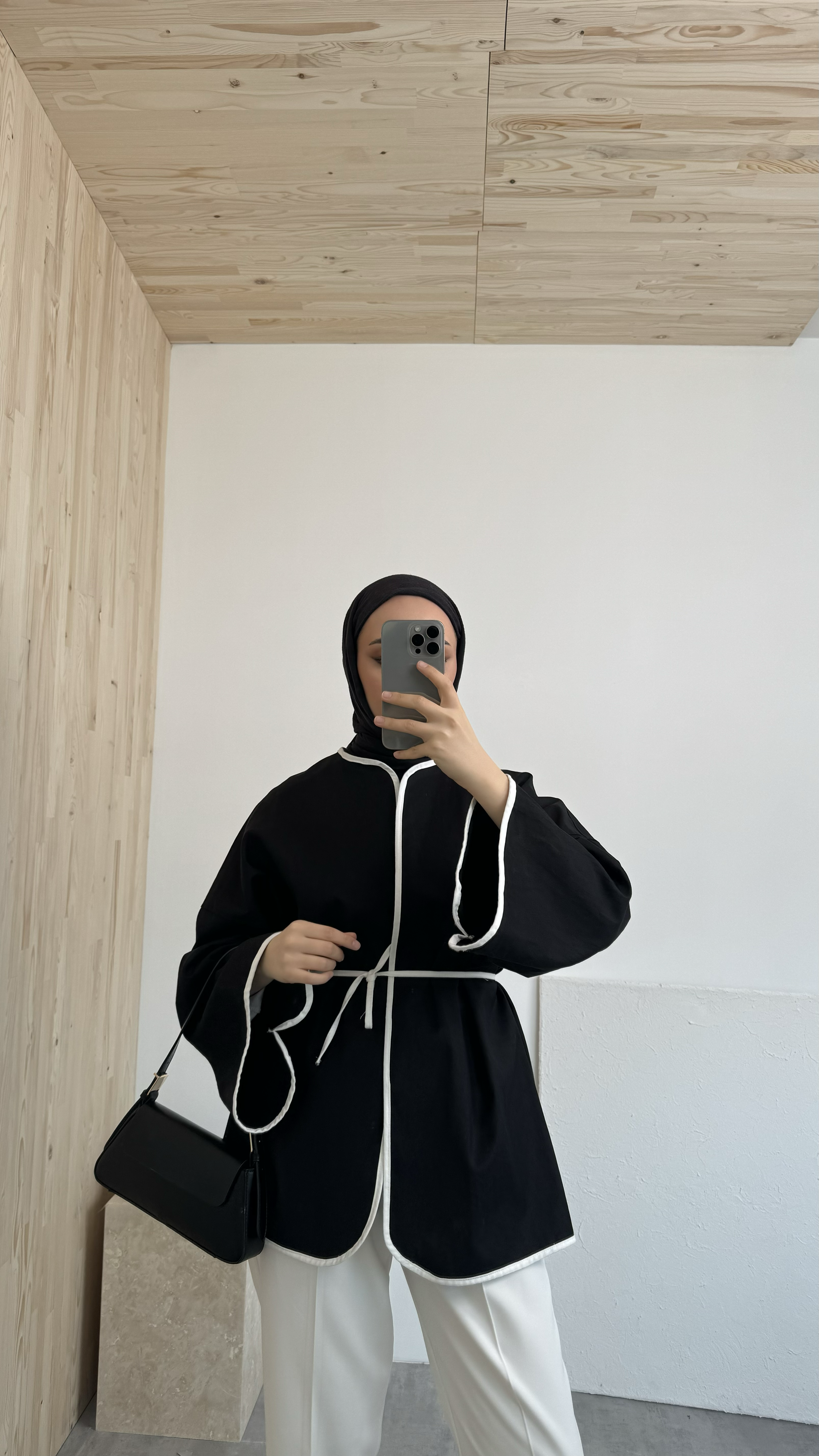 Seyyar Kemerli Kimono Siyah