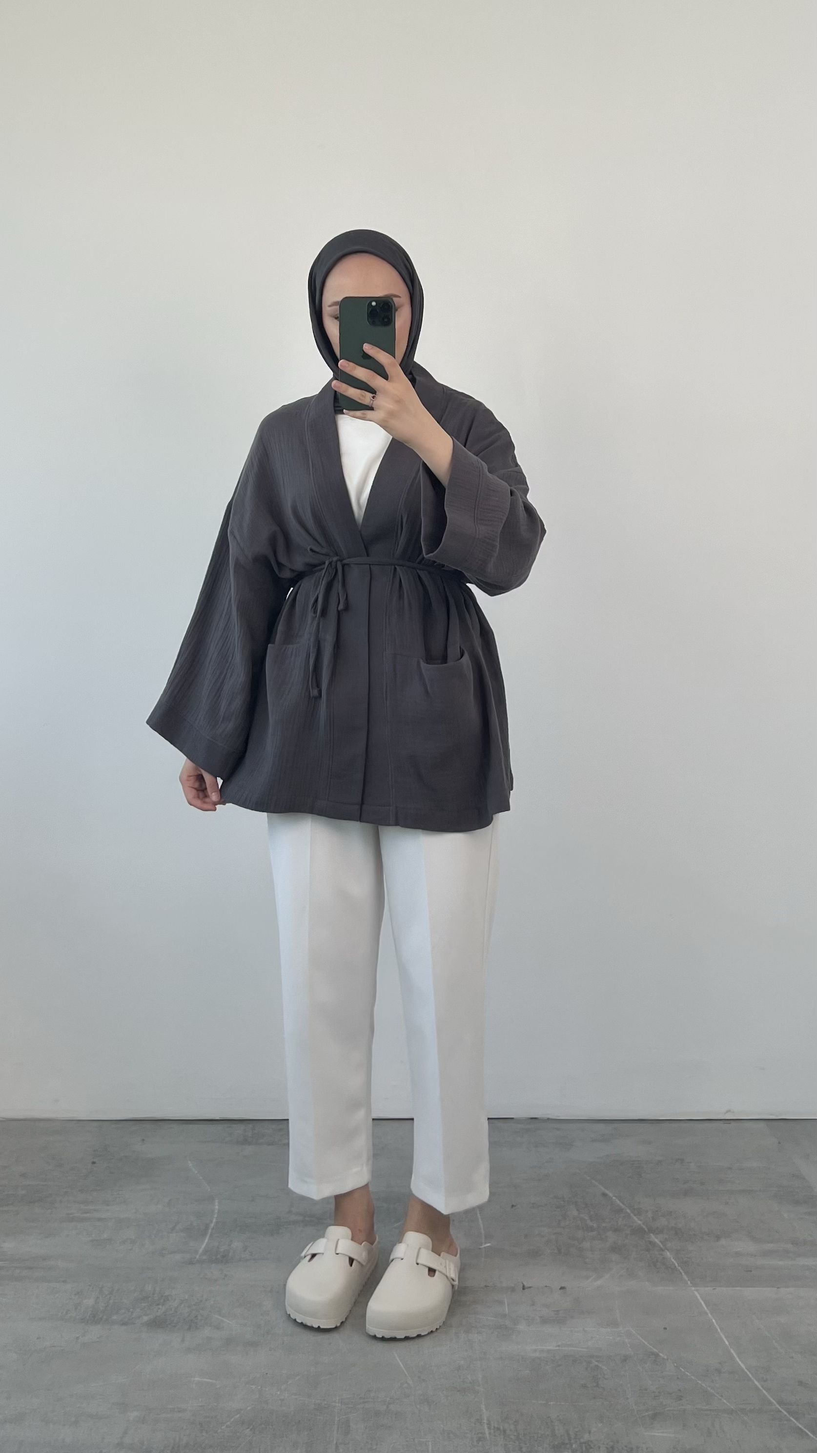 Seyyar Kemerli Müslin Kimono Antrasit