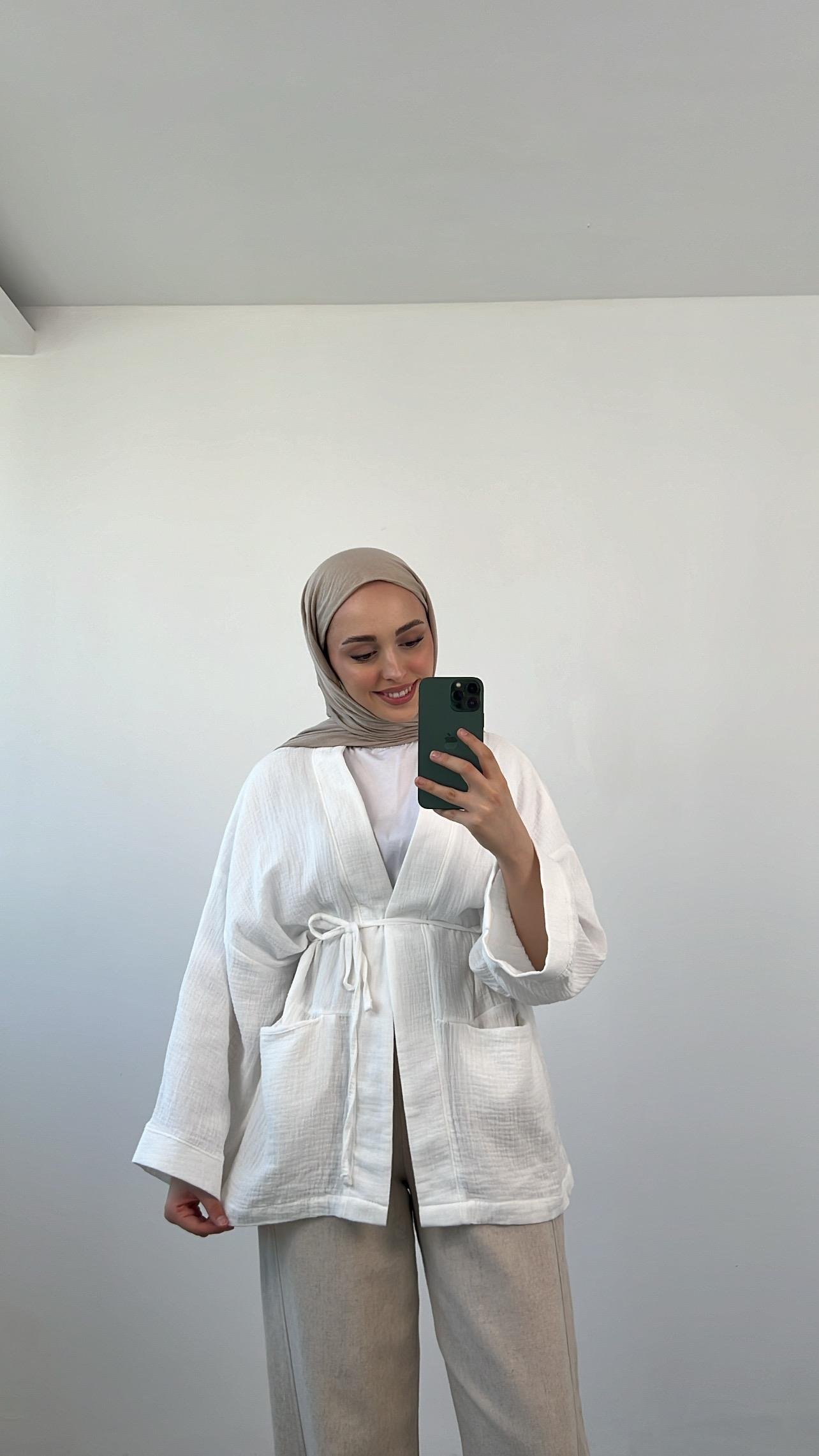 Seyyar Kemerli Müslin Kimono Beyaz