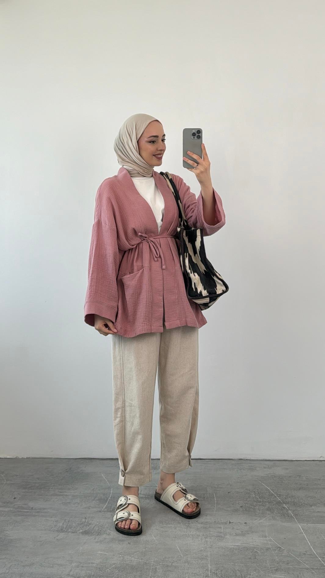 Seyyar Kemerli Müslin Kimono Kirli Pembe