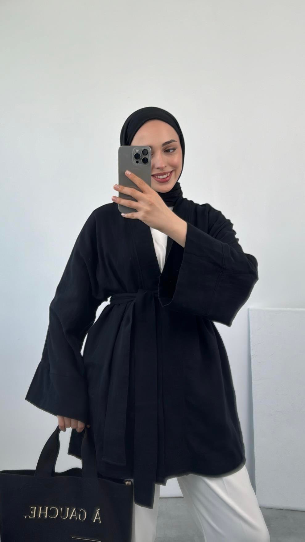 Siyah Bağlamalı Kimono 