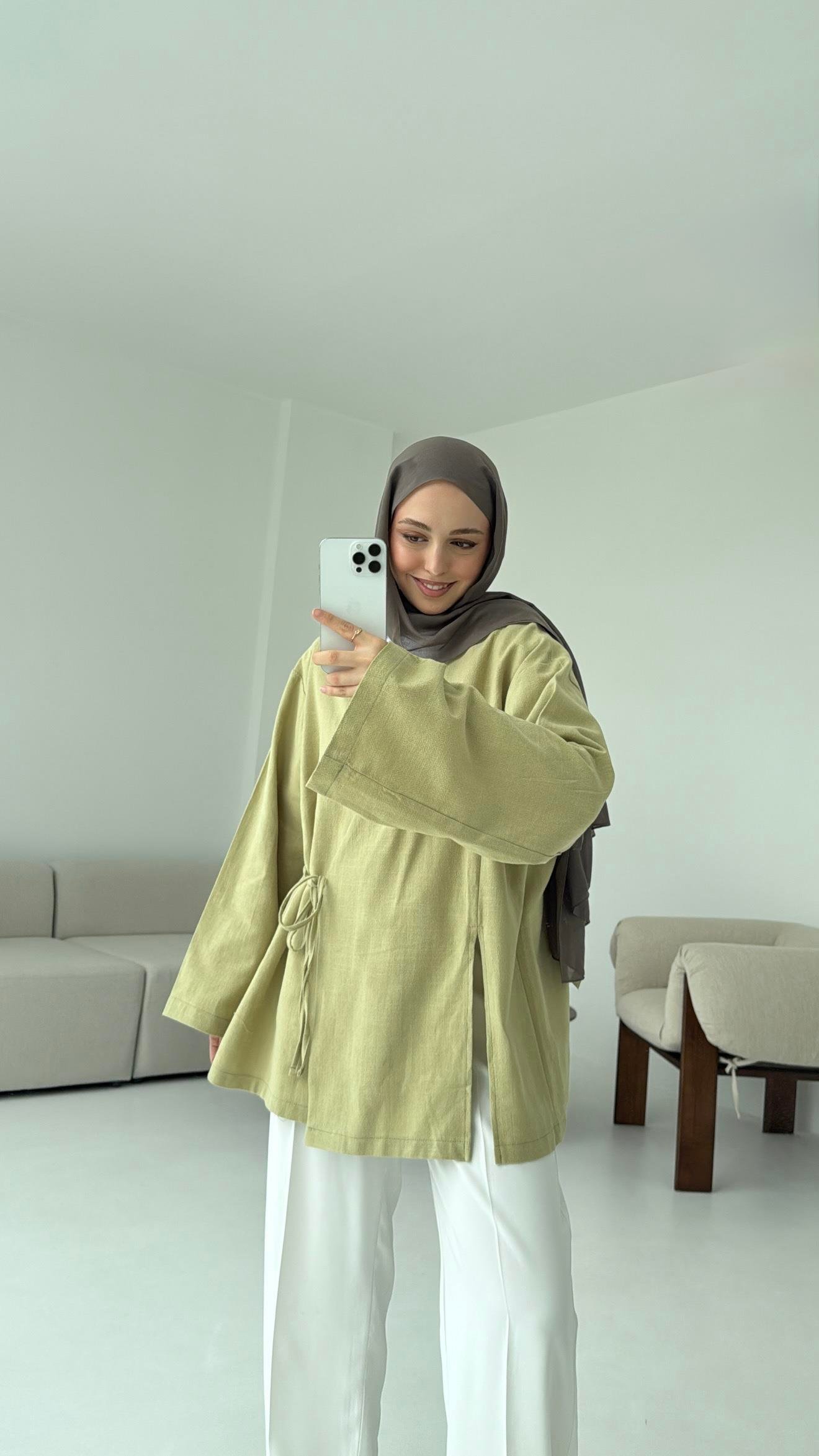 Yağ Yeşili Yırtmaç Detay Keten Kimono