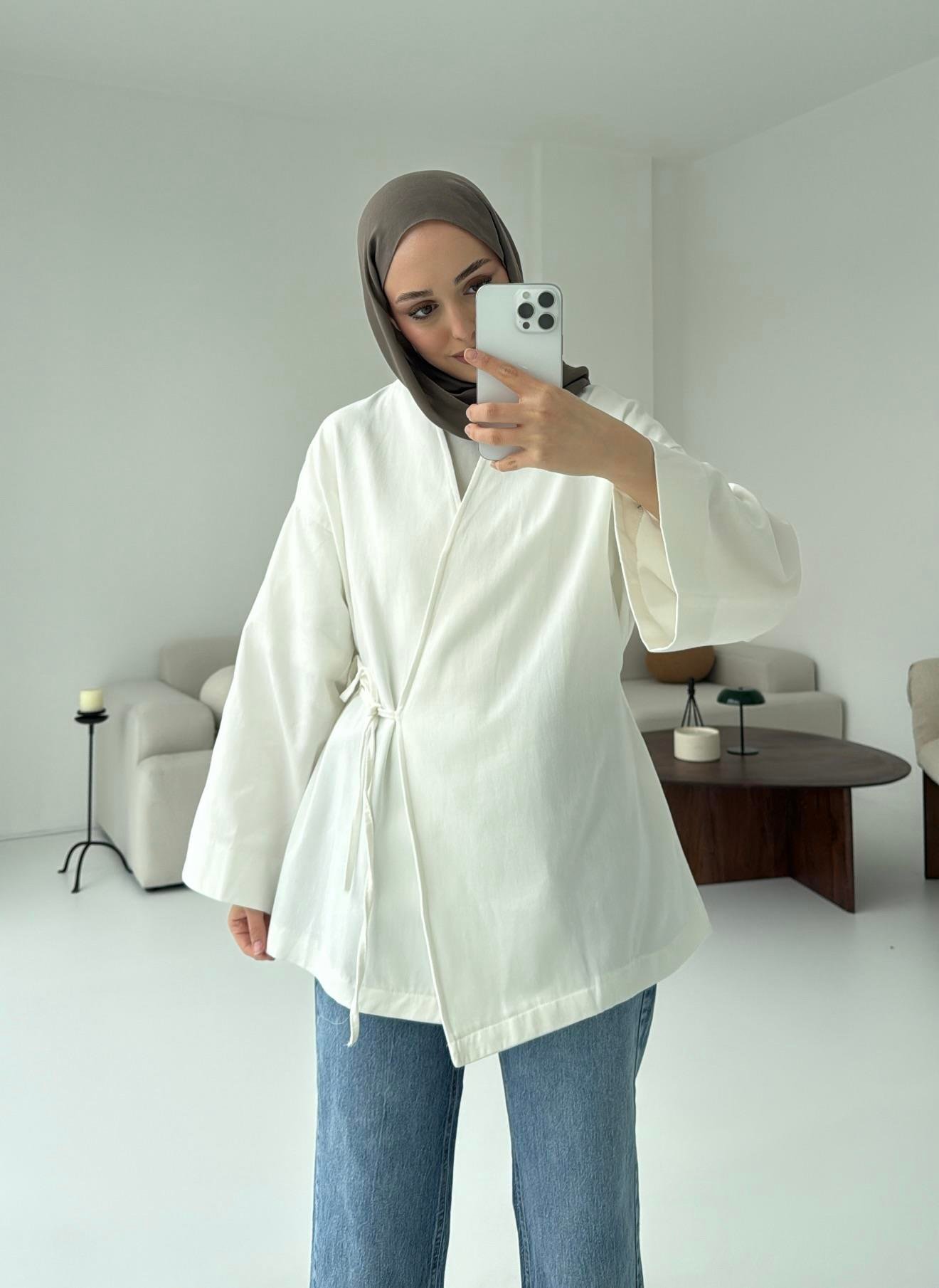 Yandan Bağlama Kimono Beyaz