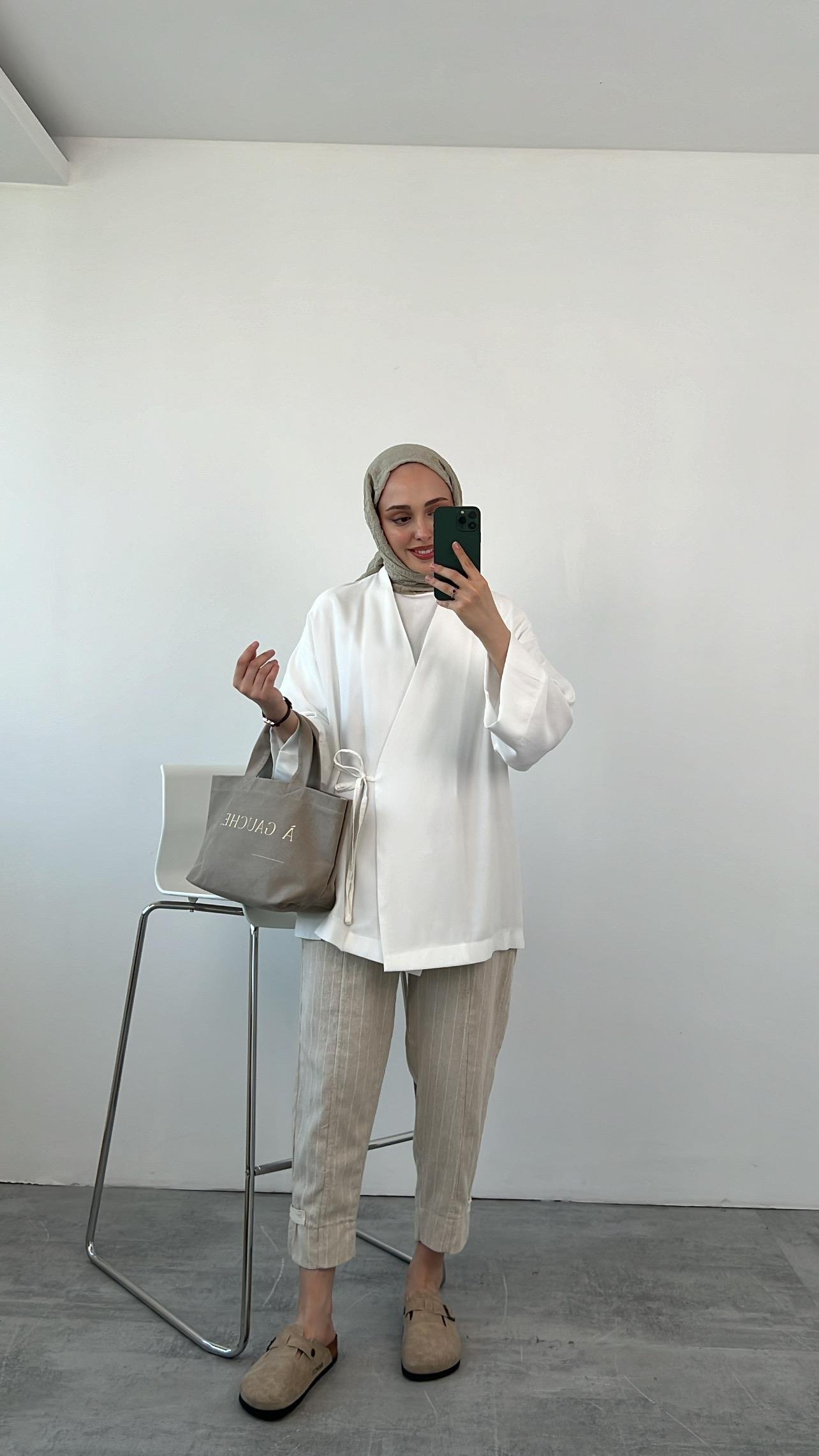 Yazlık Kumaş Yandan Bağlamalı Beyaz