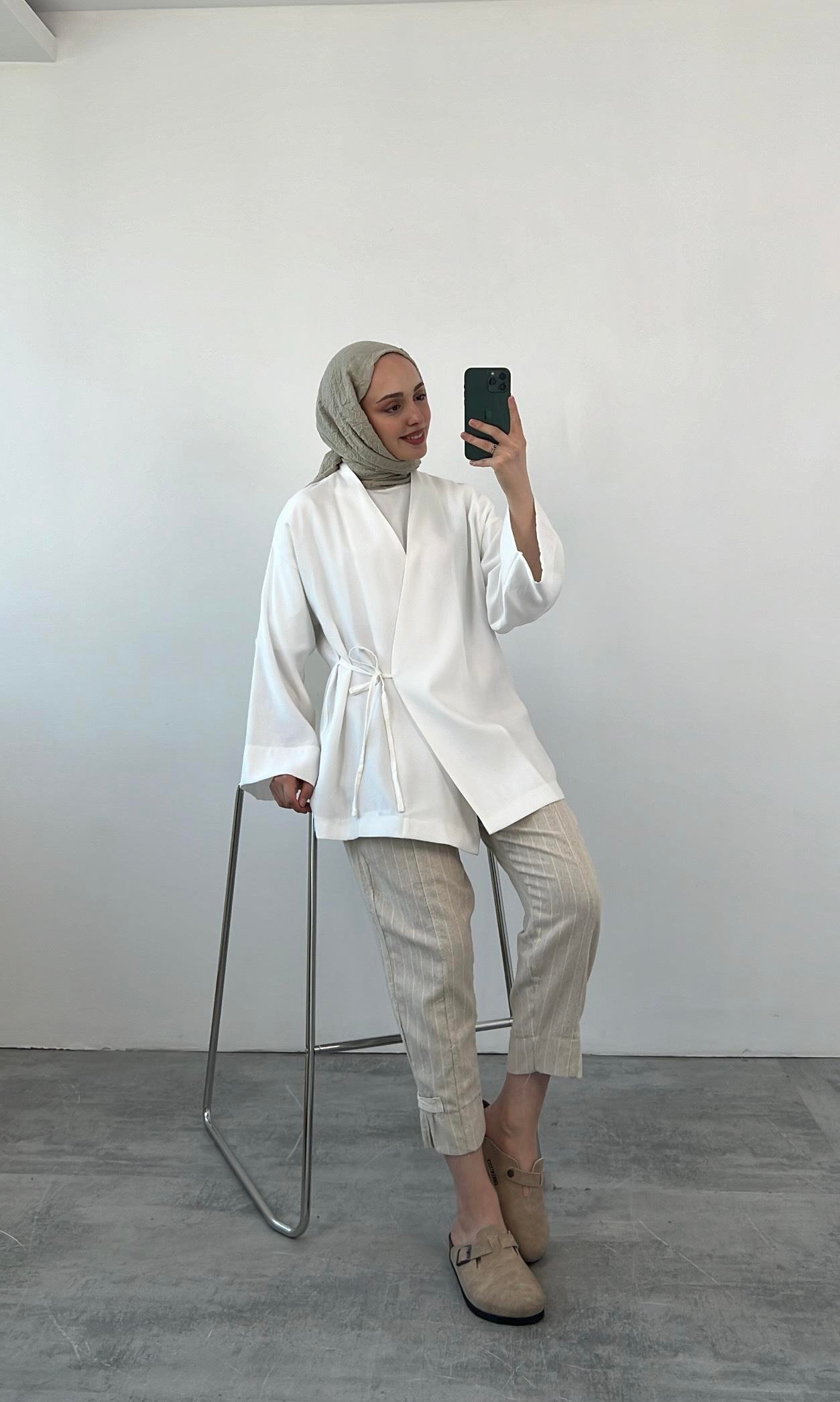 Yazlık Kumaş Yandan Bağlamalı Beyaz