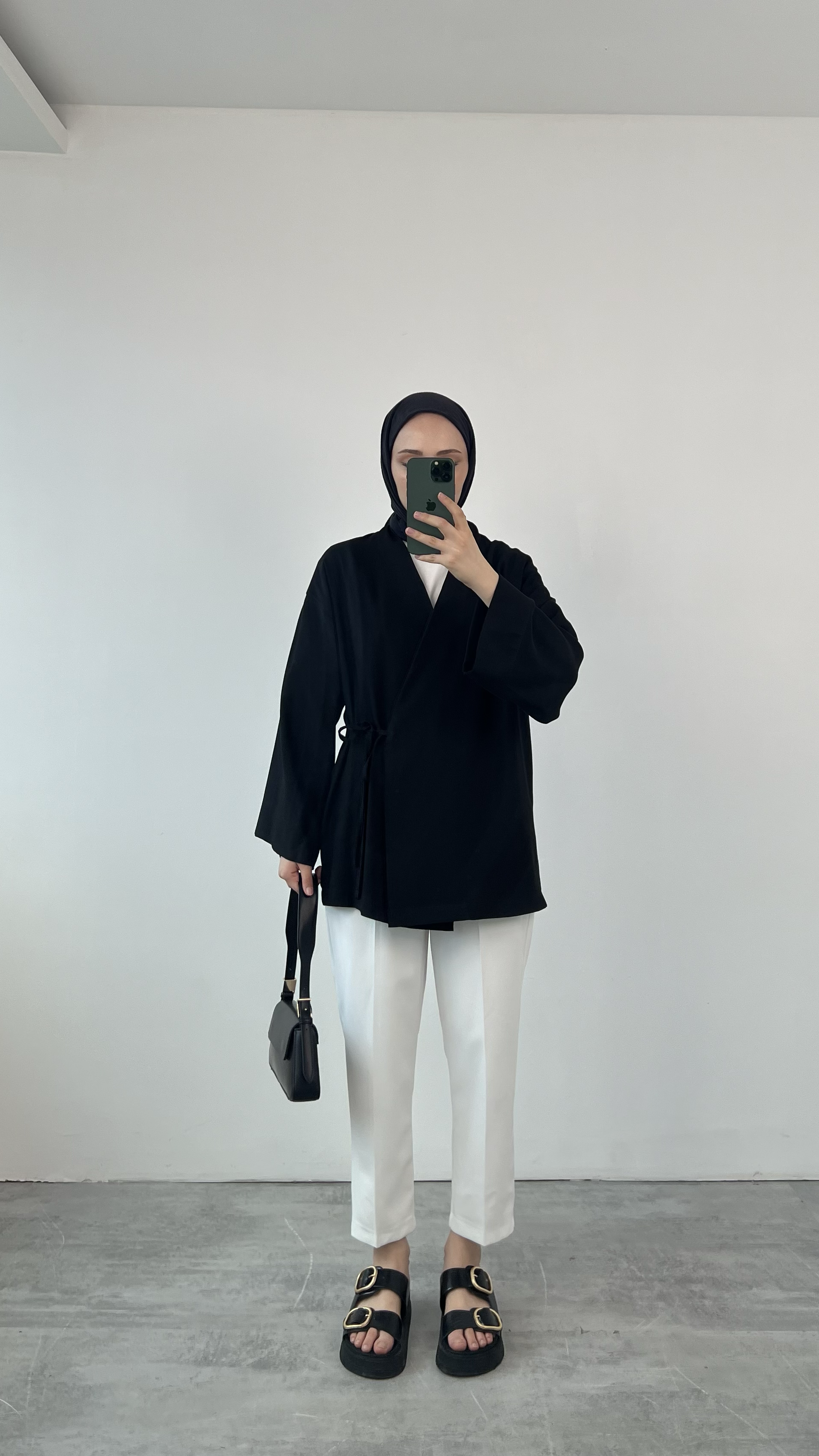Yazlık Kumaş Yandan Bağlamalı Kimono Siyah