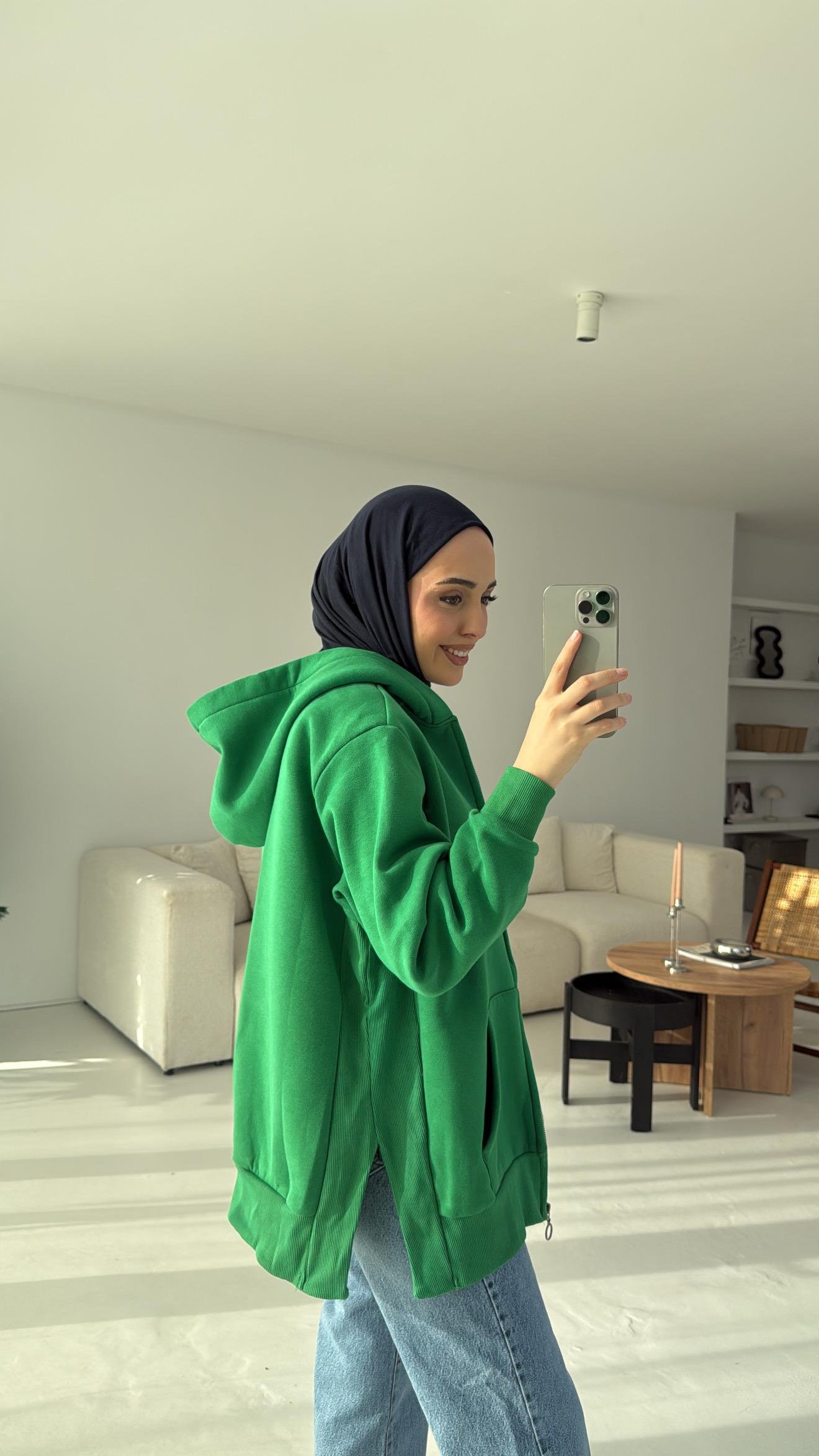 Yırtmaç Detaylı Yeşil Sweatshirt