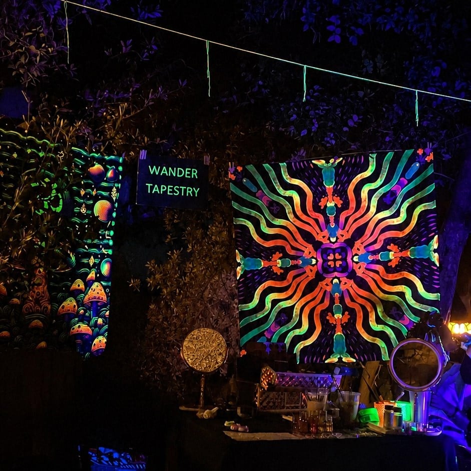 R A V E - N E O N / Neon Duvar Örtüsü Tapestry