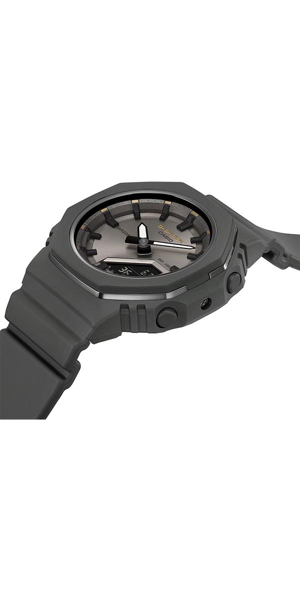 Casio G-Shock GMA-P2126W-8ADR Kadın Kol Saati  