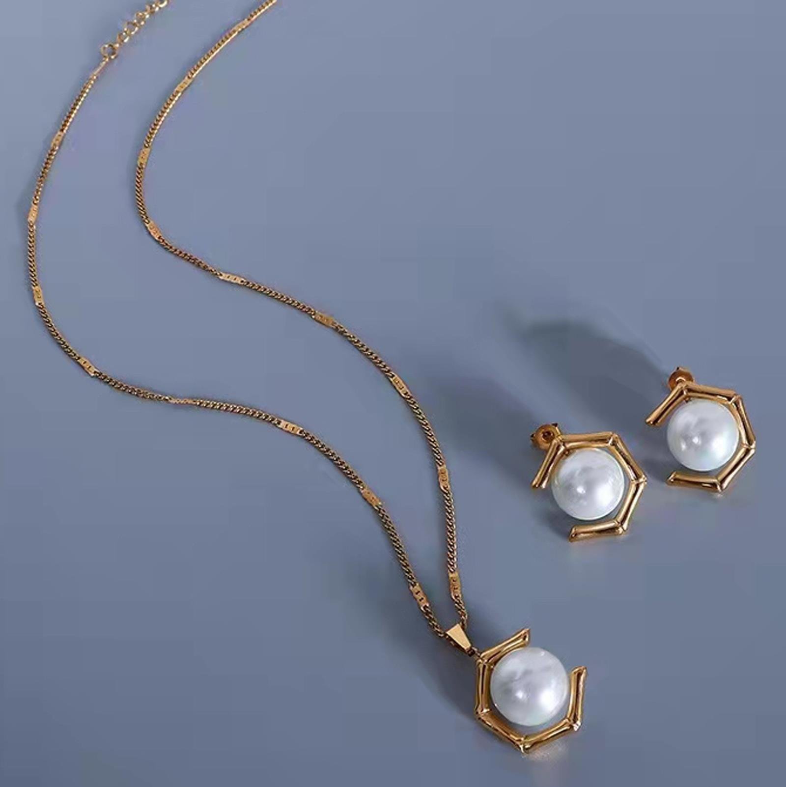 Lee Cooper LC.S.01266.110 Kadın Takı Seti Lee Cooper LC.S.01266.110 Kadın Takı Seti - Lenti 