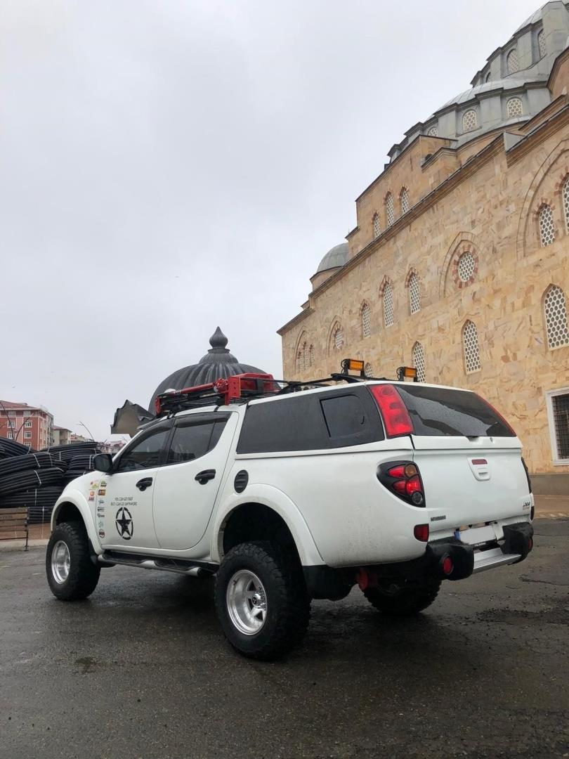 2008 -2014 MITSUBISHI L200 UYUMLU  STOP CERCEVE KAPLAMA SIYAH