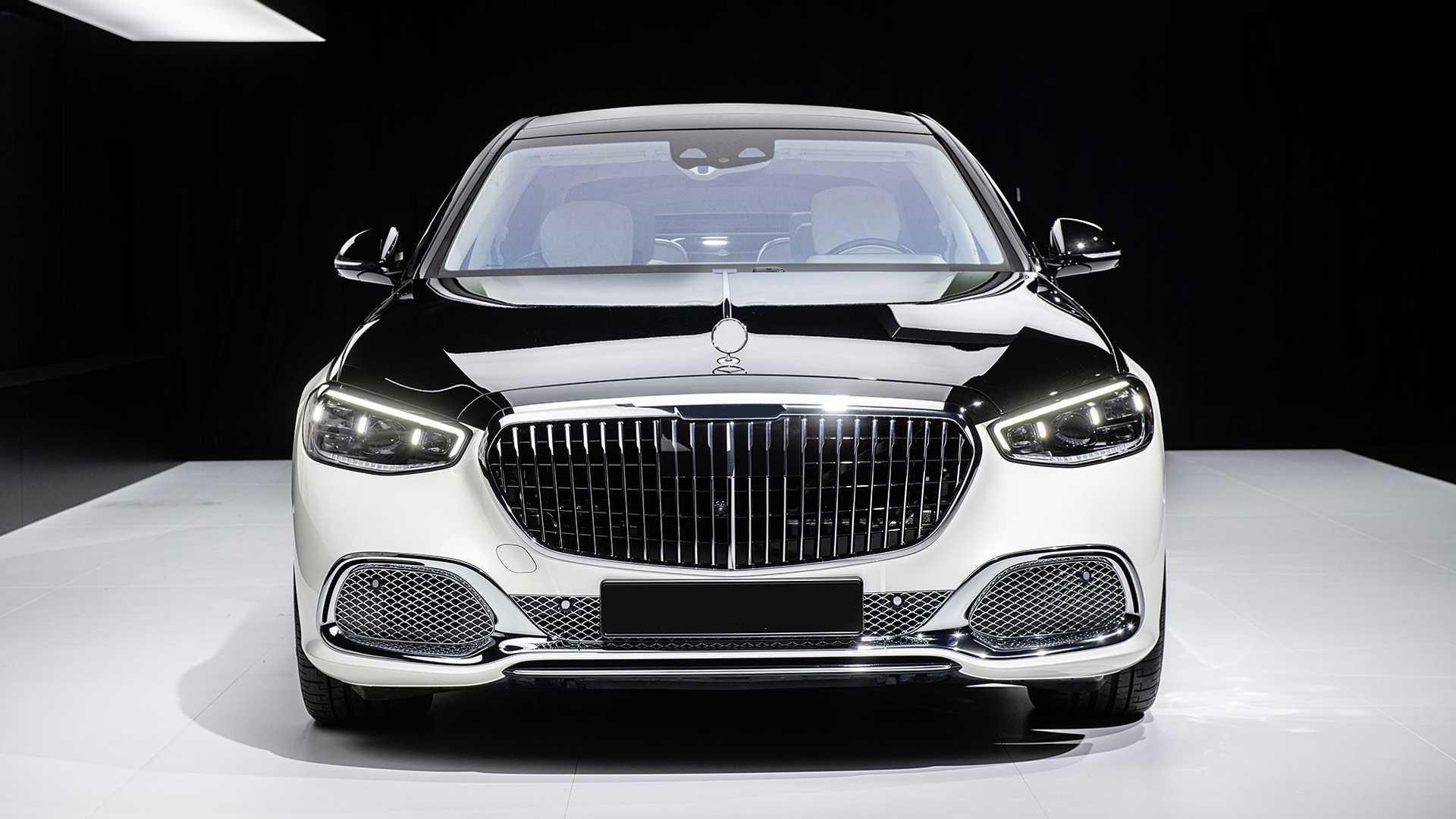 2020+ LCI W213 İÇİN  MAYBACH GÖRÜNÜM  BODY KIT (KROM SİS KAPAKLI)   