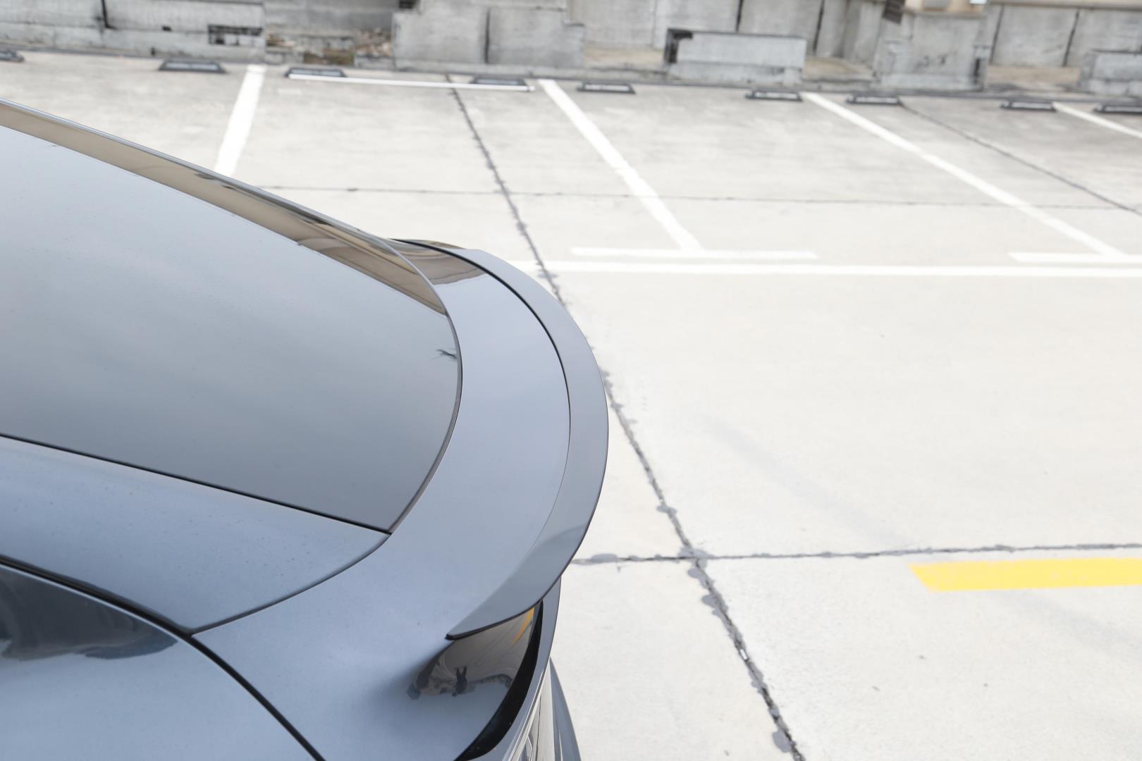 2025+ MODEL Y (JUNIPER) IÇIN SPOR SPOILER - PIANO BLACK