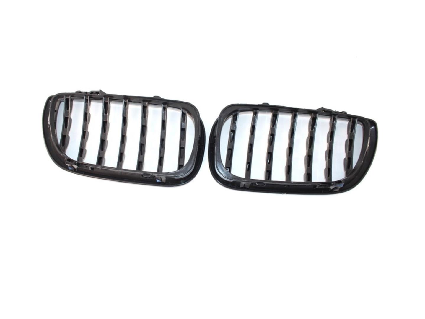 3 SERISI 2002-2004 E46 IÇIN UYUMLU DIAMOND PANJUR (BÖBREK)  PIANO BLACK  ÇERÇEVE 