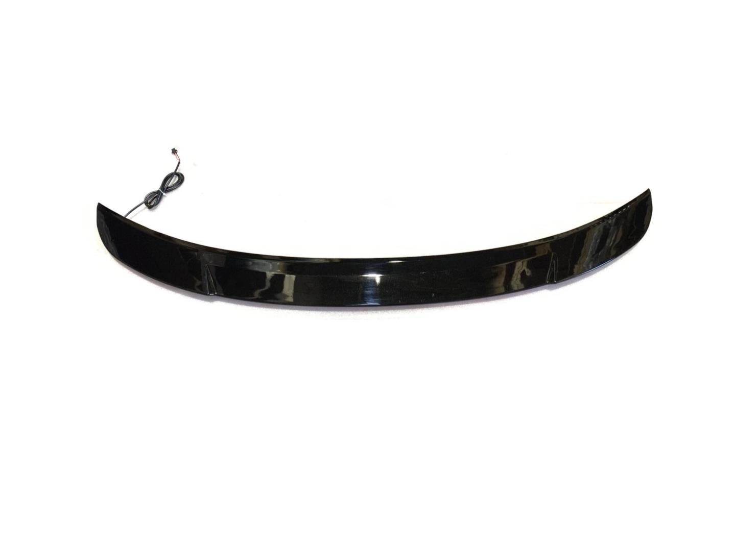 3 SERISI 2019+  G20 LED SPOILER (PIANO BLACK)