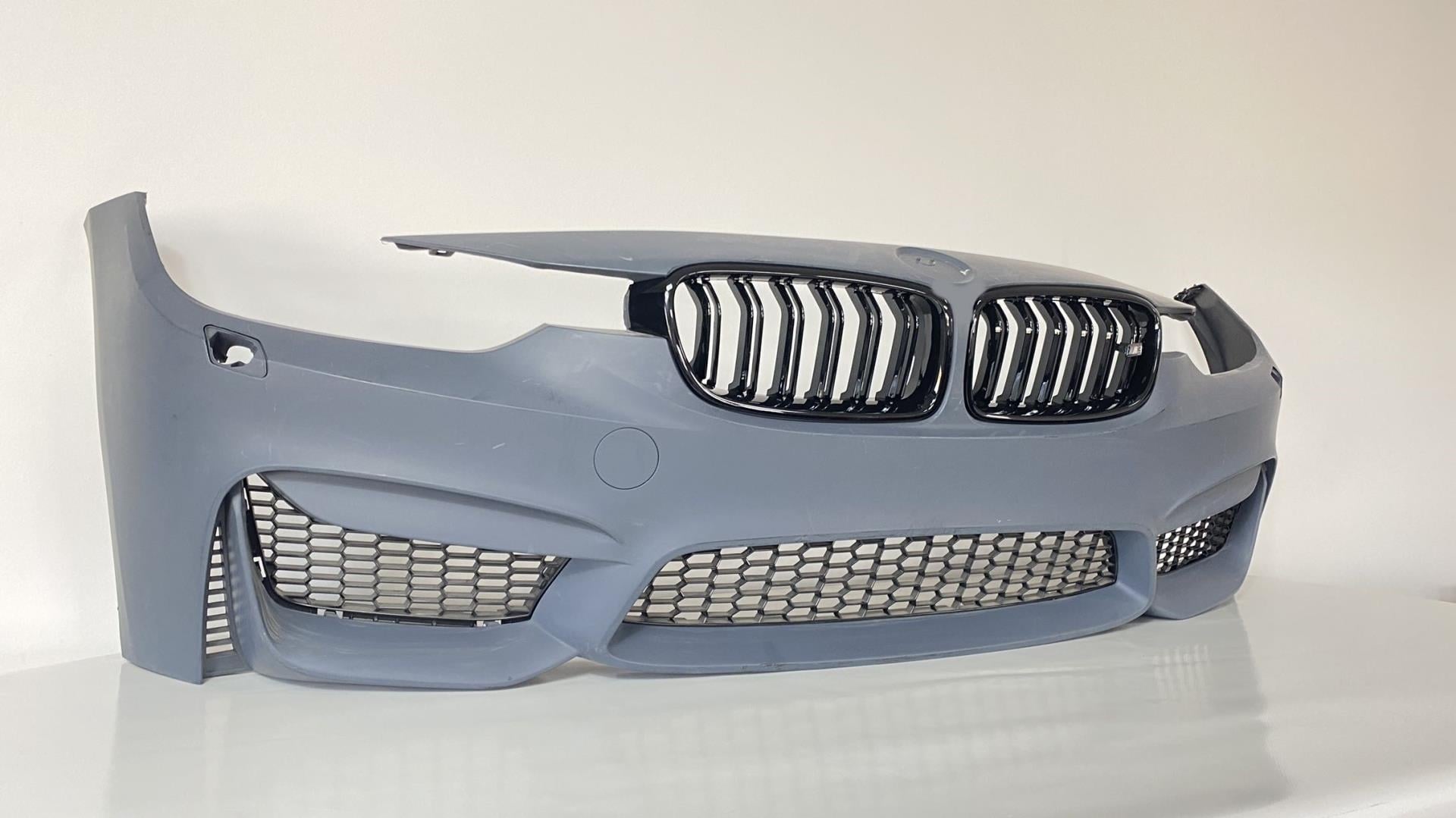 3 SERISI F30 2012-2018 IÇIN UYUMLU M3 GÖRÜNÜM BODY KIT ÖN TAMPON