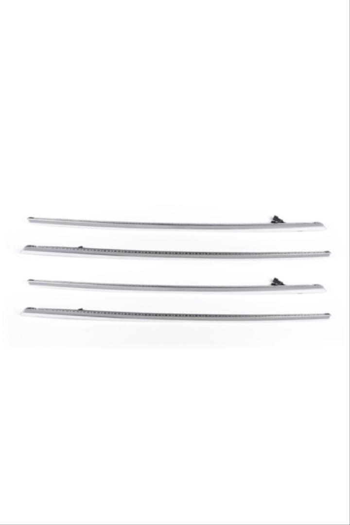 3 SERISI F30 IÇIN UYUMLU  AMBIANS SET (KLIMA PANEL VE KAPILAR) - SILVER RENK  