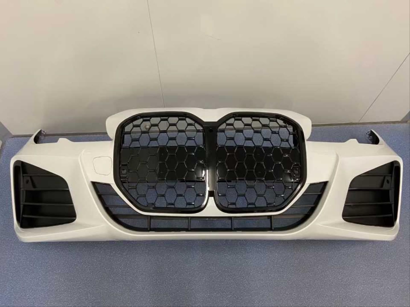 3 SERISI G20 IÇIN UYUMLU G22 DÖNÜSÜM BODY KIT (PIANO BLACK ÇERÇEVELI)  