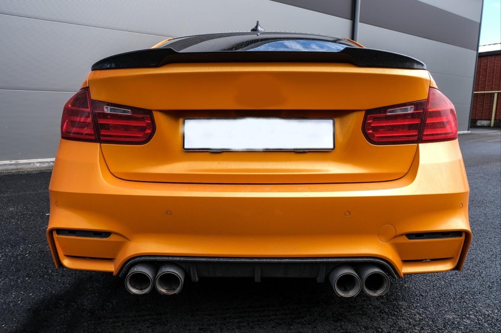 3 SERISI IÇIN UYUMLU (2012-2018) F30 IÇIN UYUMLU M4 GÖRÜNÜM SPOILER - PIANO BLACK