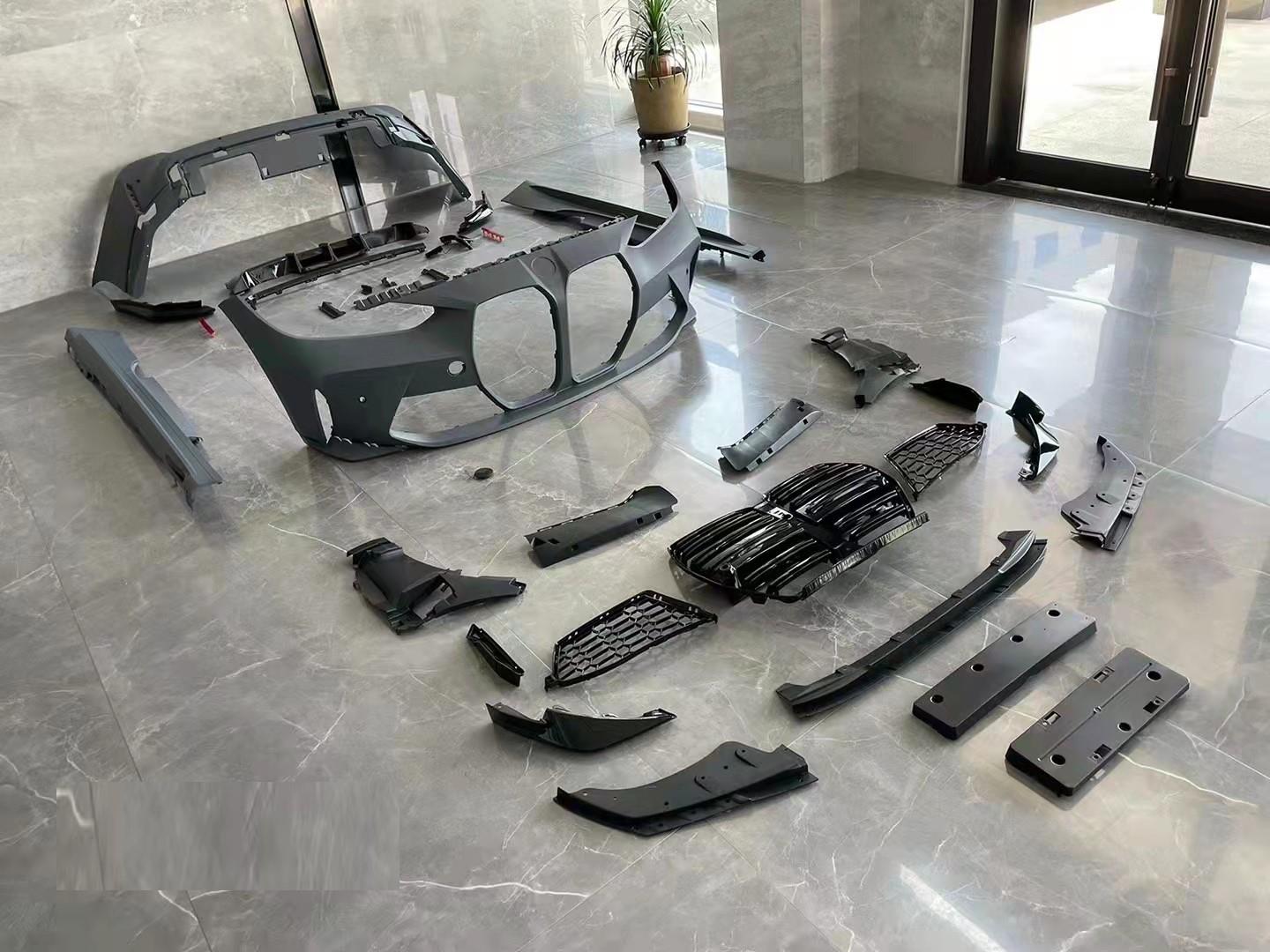 4 SERISI G22 M4 BODY KIT (ÖN ARKA TAMPON MARŞPİYEL PANJUR)  2 KAPI 