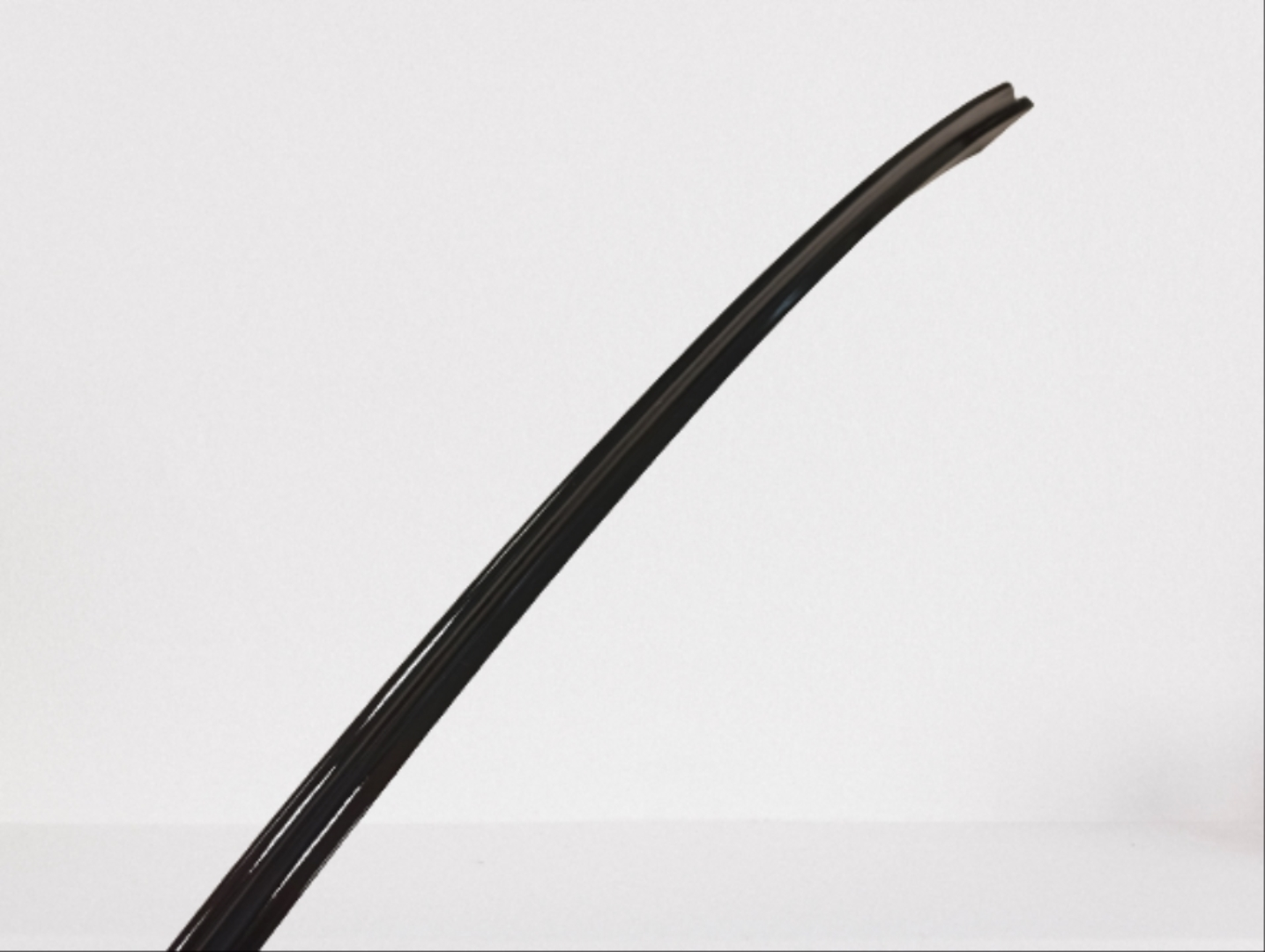 5 SERISI E60 2003-2010 CAMÜSTÜ SPOILER - PIANO BLACK (PARLAK SIYAH) 