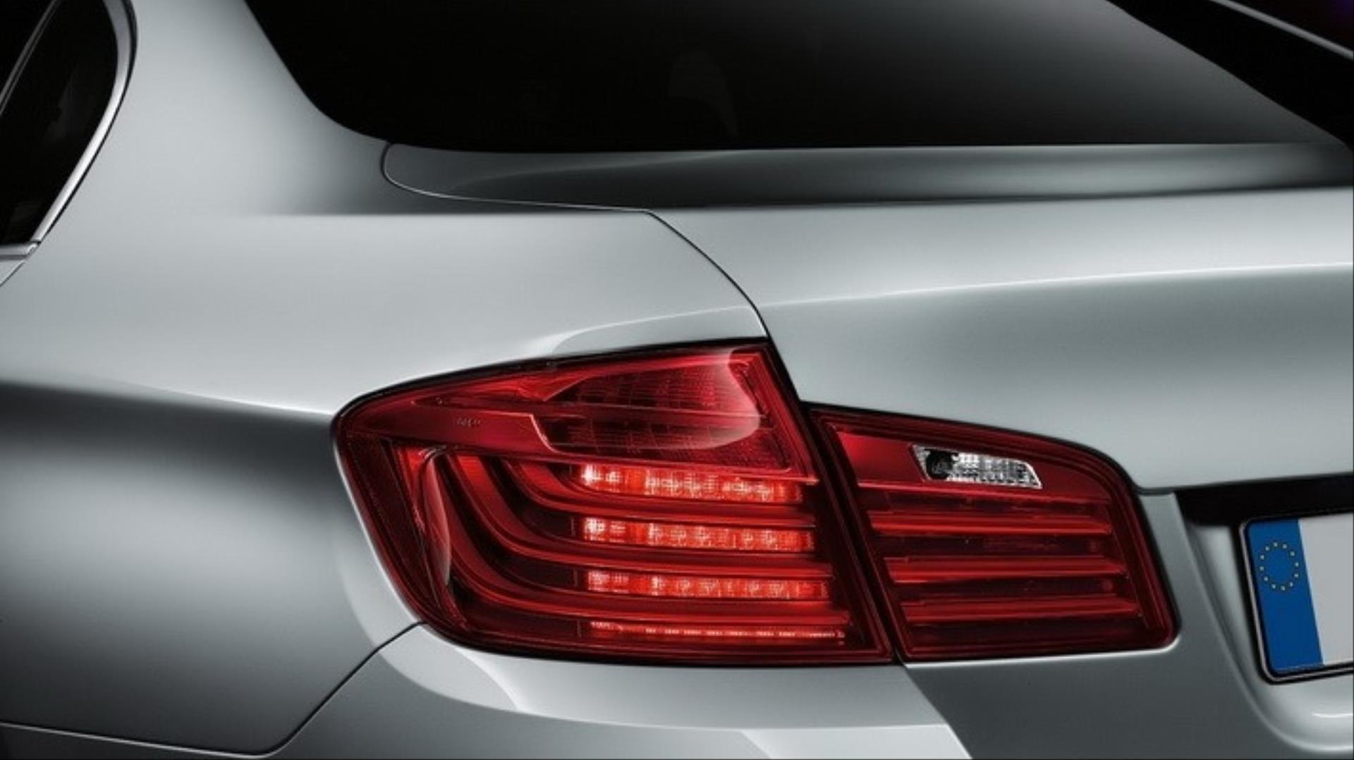 5 SERİSİ F10 2010-2016  İÇİN LCİ MAKYAJLI LED STOP - KIRMIZI  