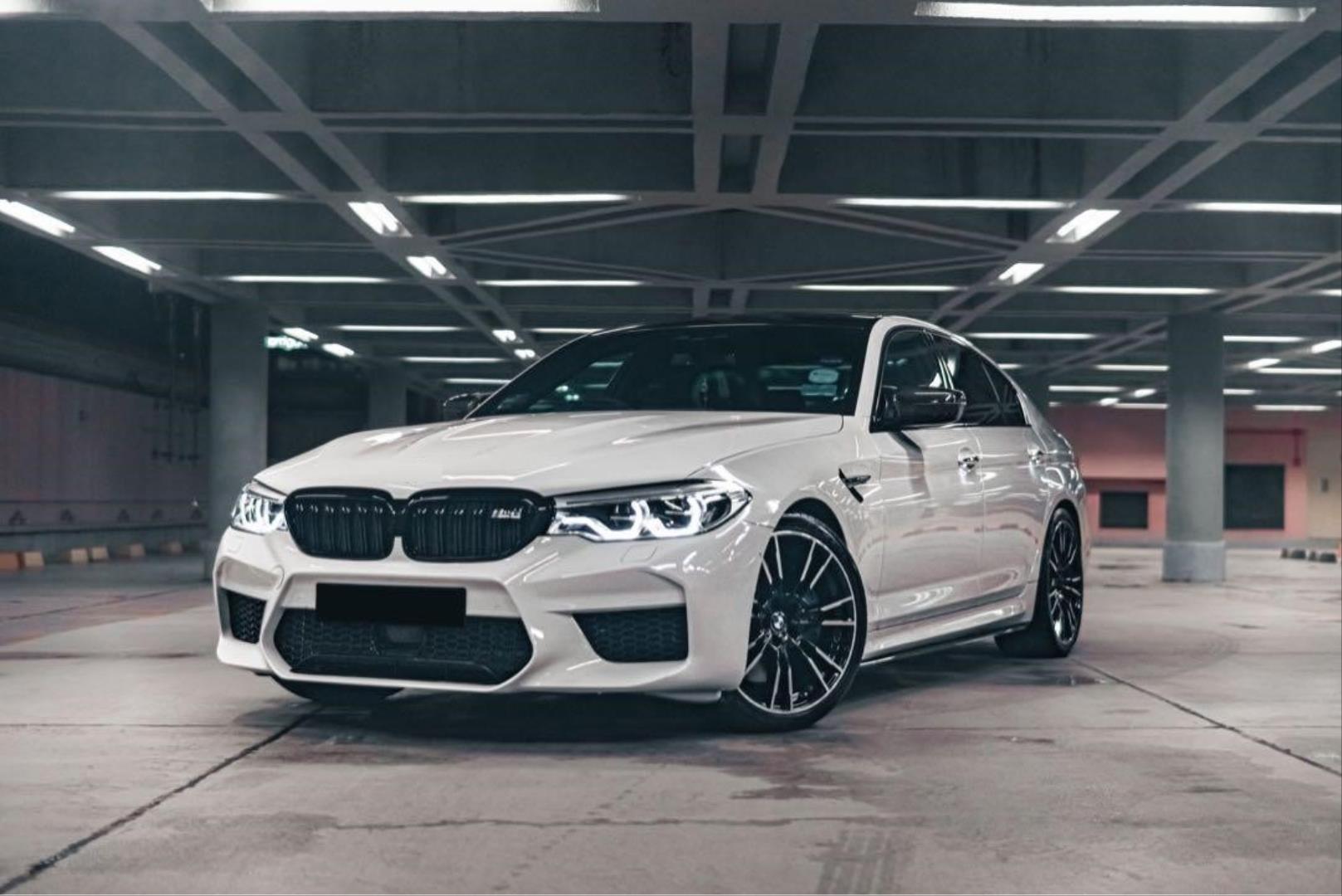 5 SERISI G30 IÇIN UYUMLU M5 GÖRÜNÜM BODY KIT (Panjur Dahil)