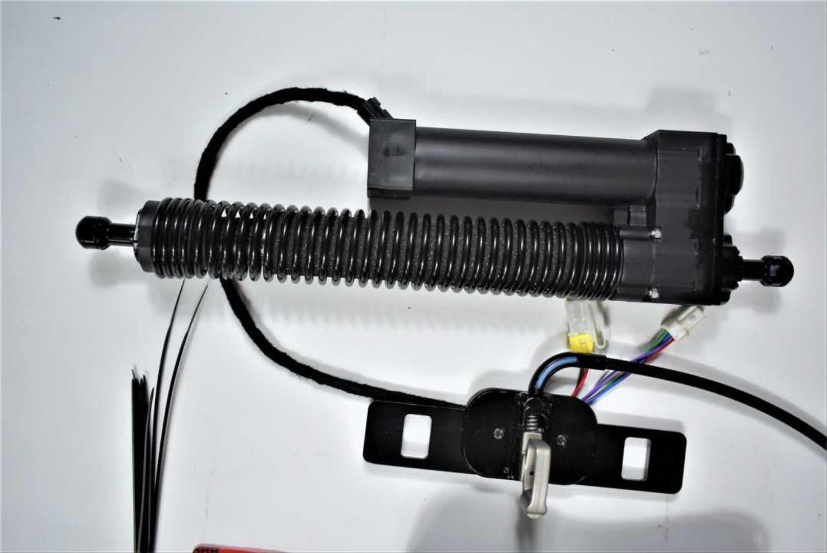 A5 2014-2019  4 KAPI  IÇIN UYUMLU ELEKTRIKLI BAGAJ AÇMA 