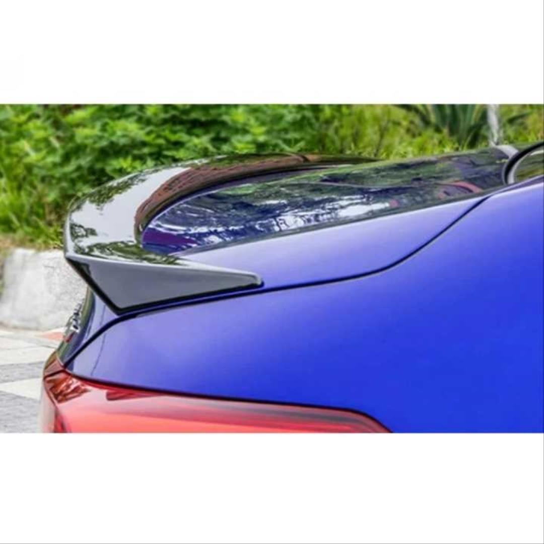 ACCORD 2020+ IÇIN UYUMLU  HYBRID SPOILER  -   - PIANO BLACK (PARLAK SIYAH) 
