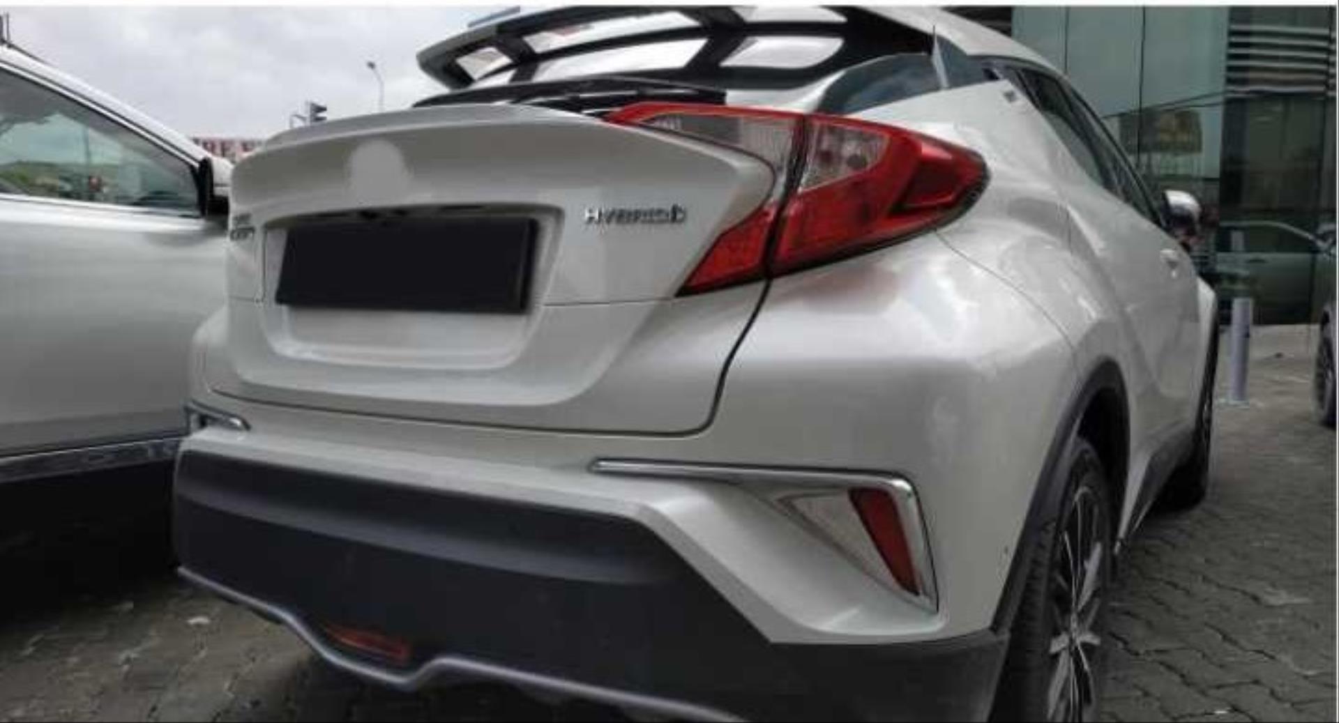C-HR 2016-2019 IÇIN UYUMLU ARKA SIS KAPLAMASI NIKELAJ